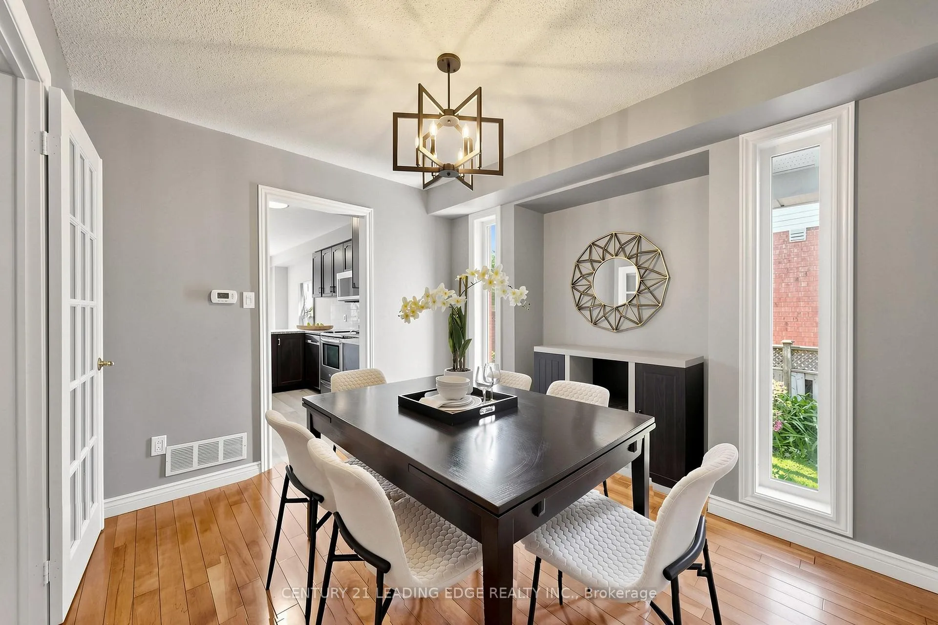 Photo 14 of 689 Sundance Circle, Oshawa, Northglen — HOMEH