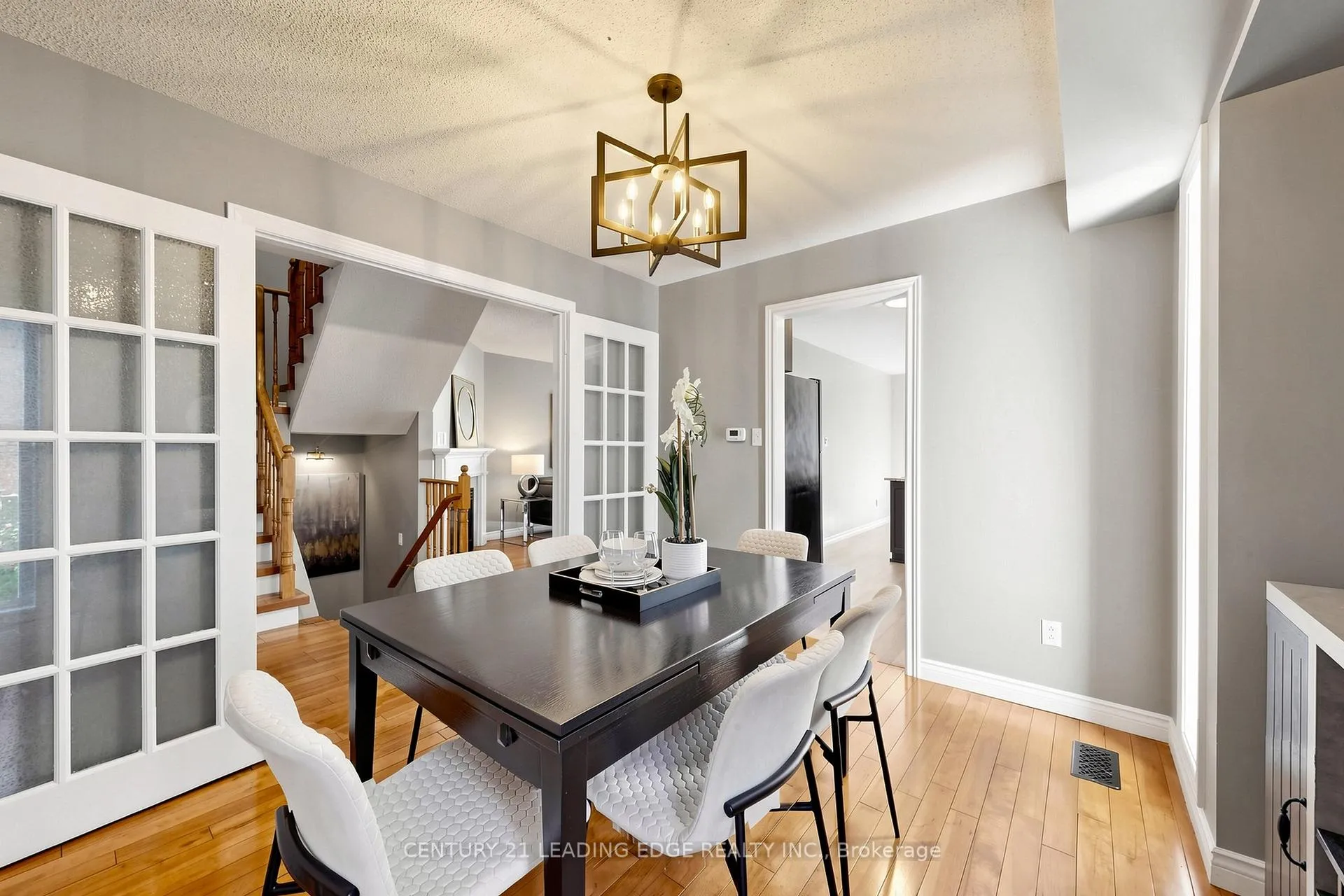 Photo 15 of 689 Sundance Circle, Oshawa, Northglen — HOMEH
