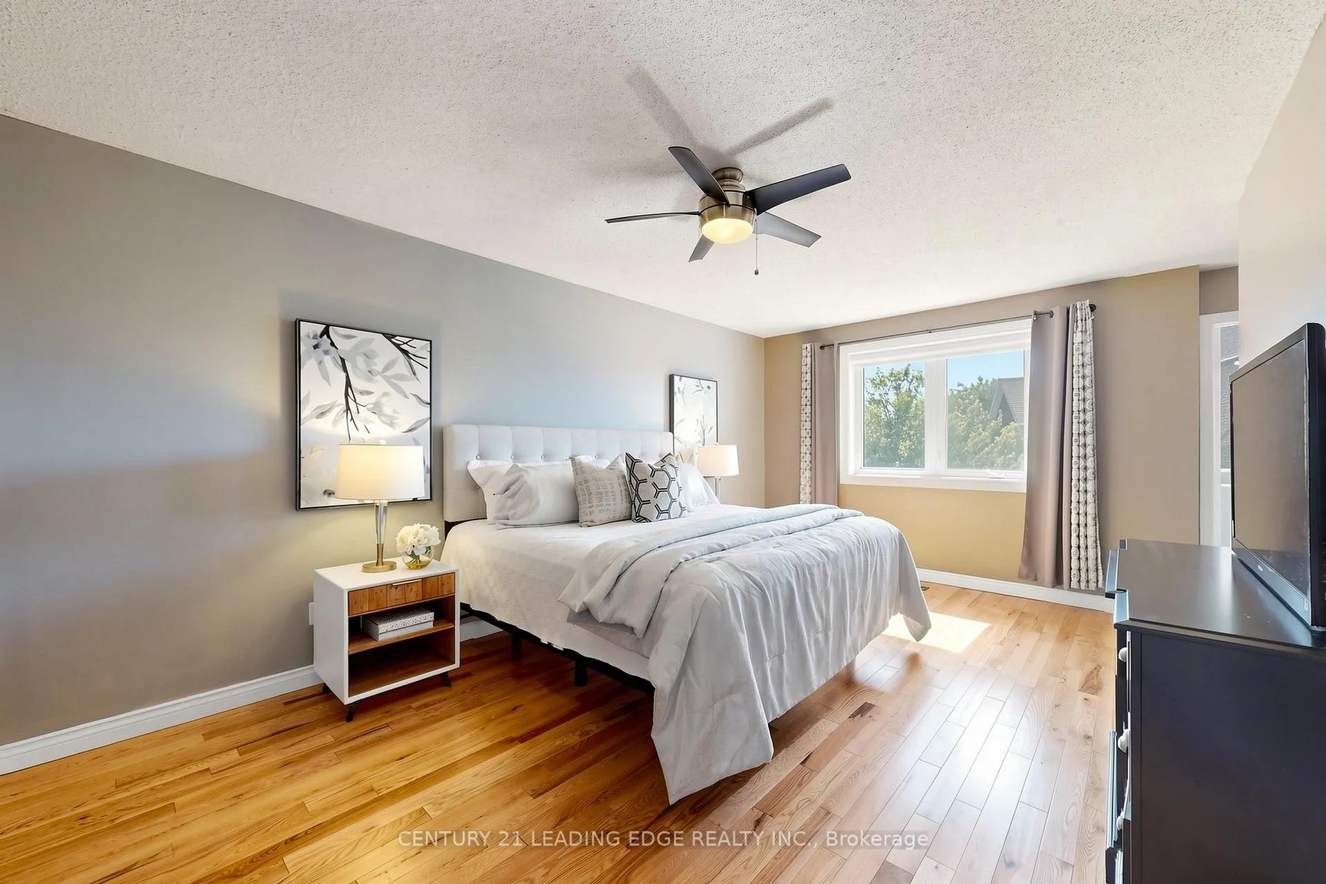 Photo 23 of 689 Sundance Circle, Oshawa, Northglen — HOMEH