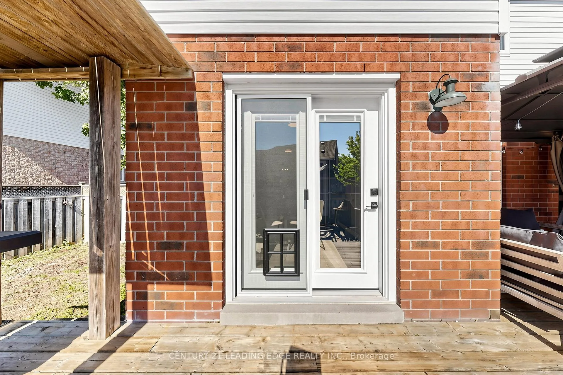 Photo 41 of 689 Sundance Circle, Oshawa, Northglen — HOMEH