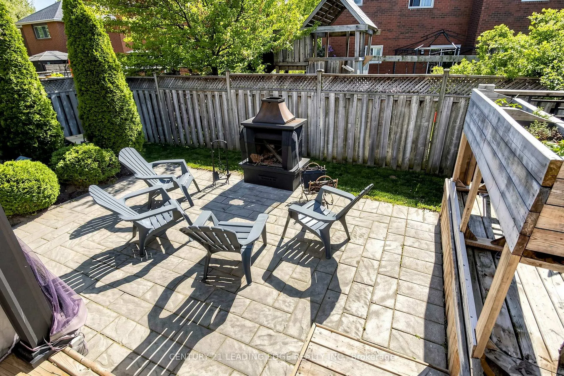 Photo 44 of 689 Sundance Circle, Oshawa, Northglen — HOMEH