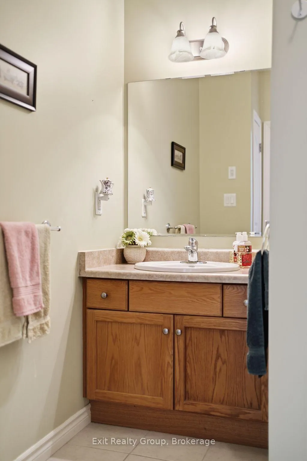 Photo 34 of 37 Aletha Drive, Prince Edward County, Wellington Ward — HOMEH