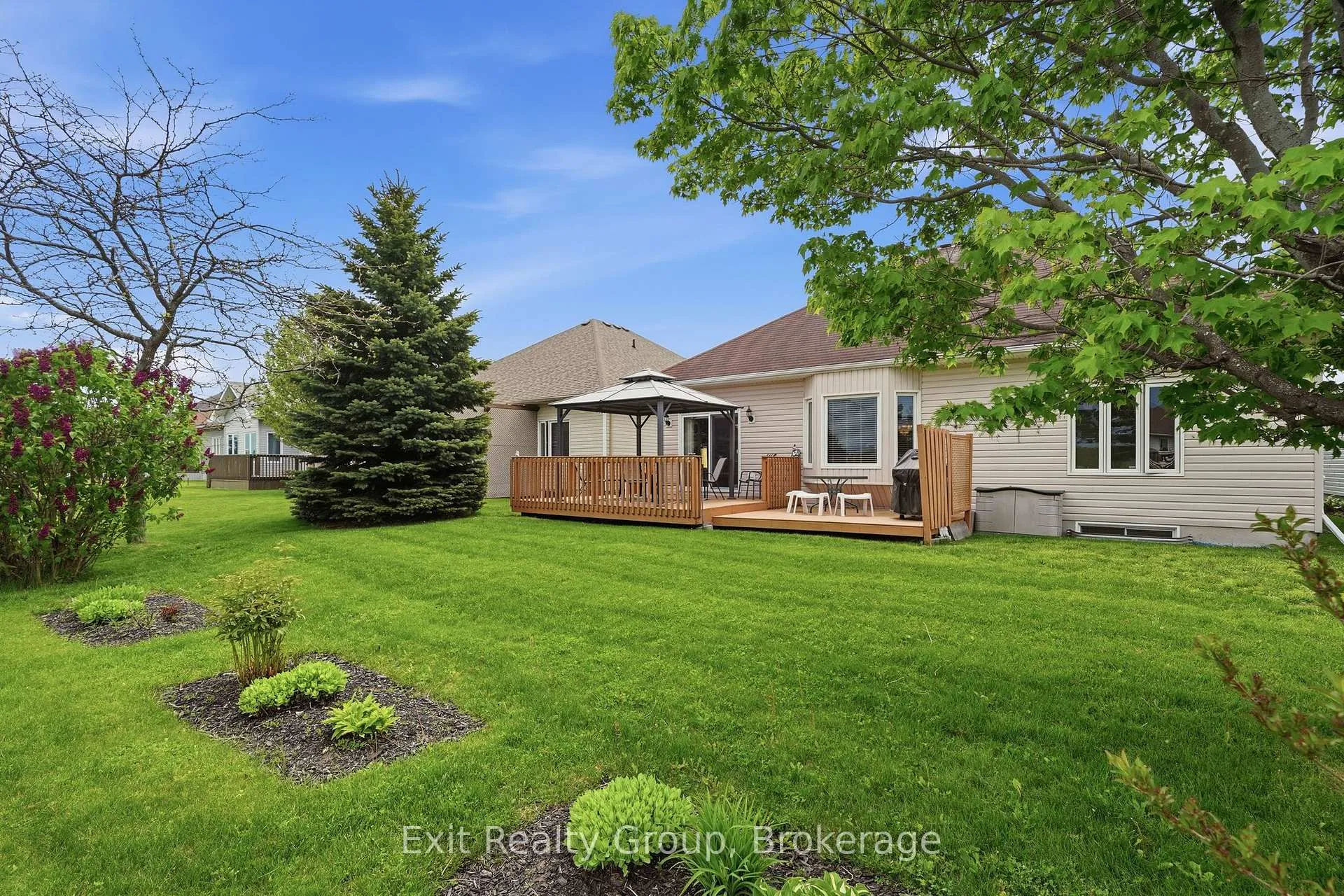 Photo 36 of 37 Aletha Drive, Prince Edward County, Wellington Ward — HOMEH