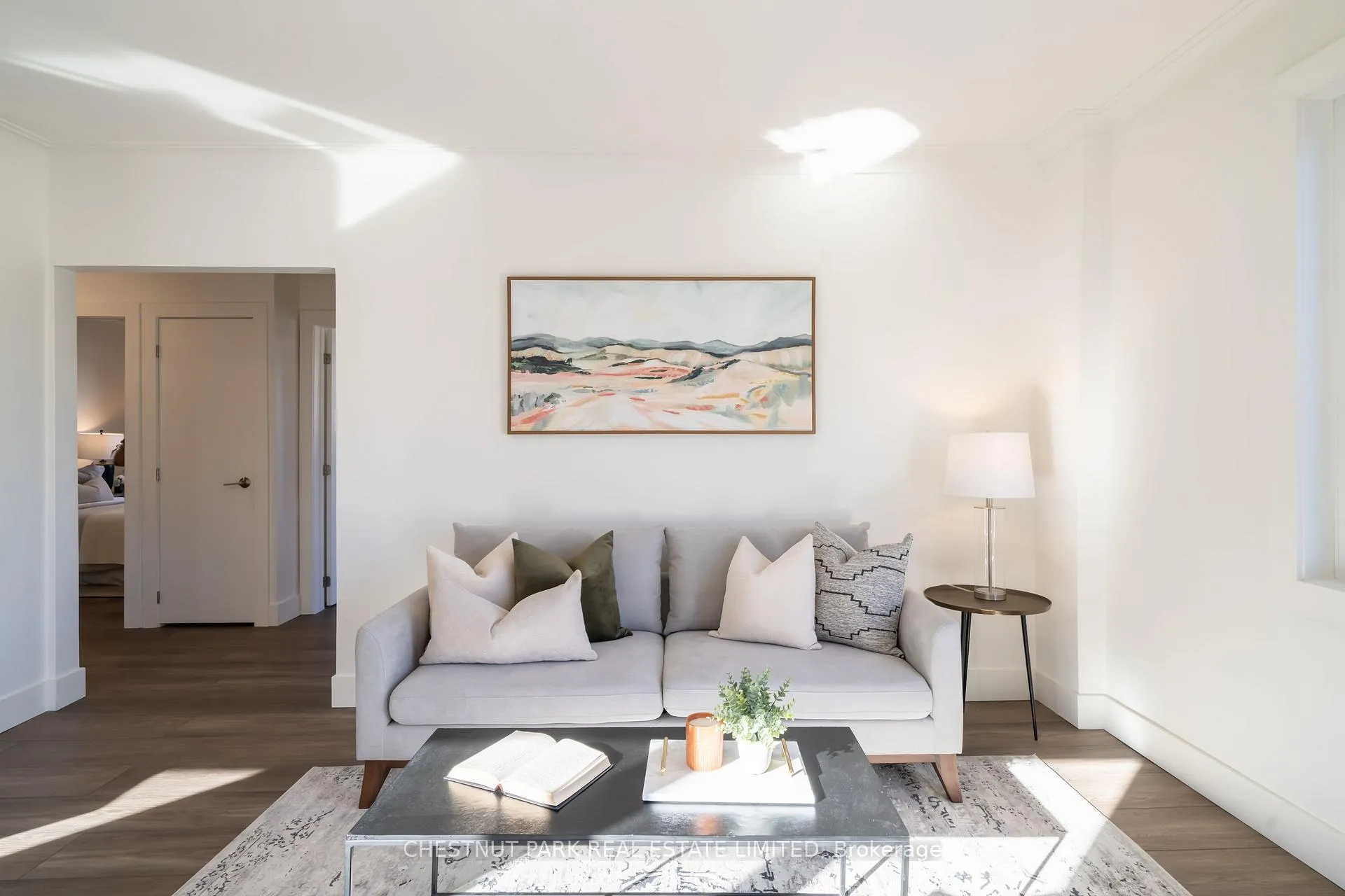 Photo 7 of Unit 4, 1470 Avenue Road, Toronto, Bedford Park-Nortown — HOMEH