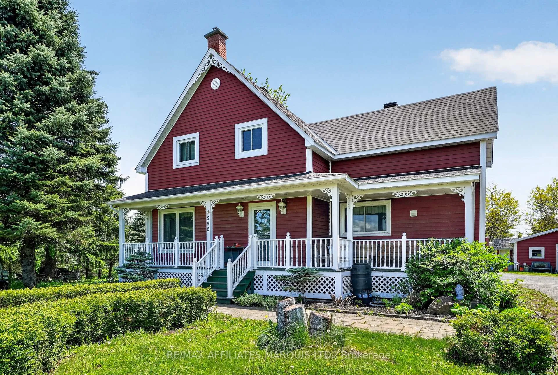 Photo 1 of 1590 Cornwall Centre Road, Cornwall — HOMEH