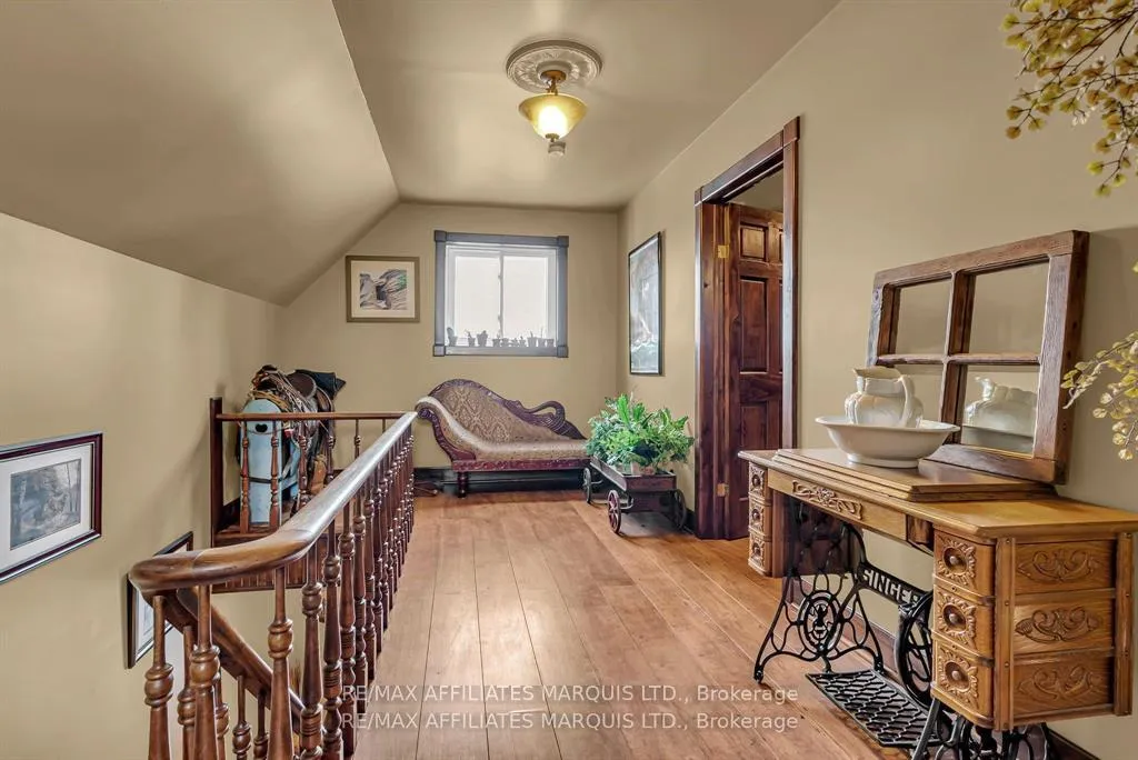 Photo 21 of 1590 Cornwall Centre Road, Cornwall — HOMEH