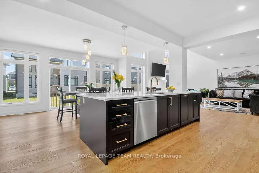 Photo 14 of 950 Islington Way, Ottawa, Leitrim — HOMEH