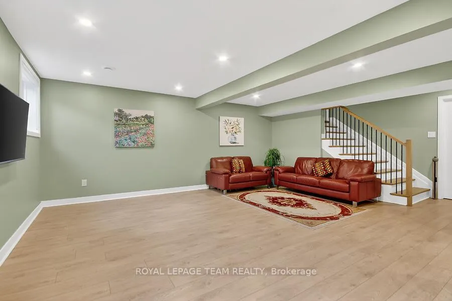 Photo 40 of 950 Islington Way, Ottawa, Leitrim — HOMEH