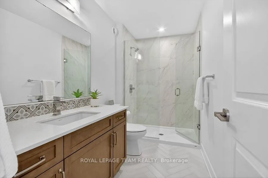 Photo 46 of 950 Islington Way, Ottawa, Leitrim — HOMEH