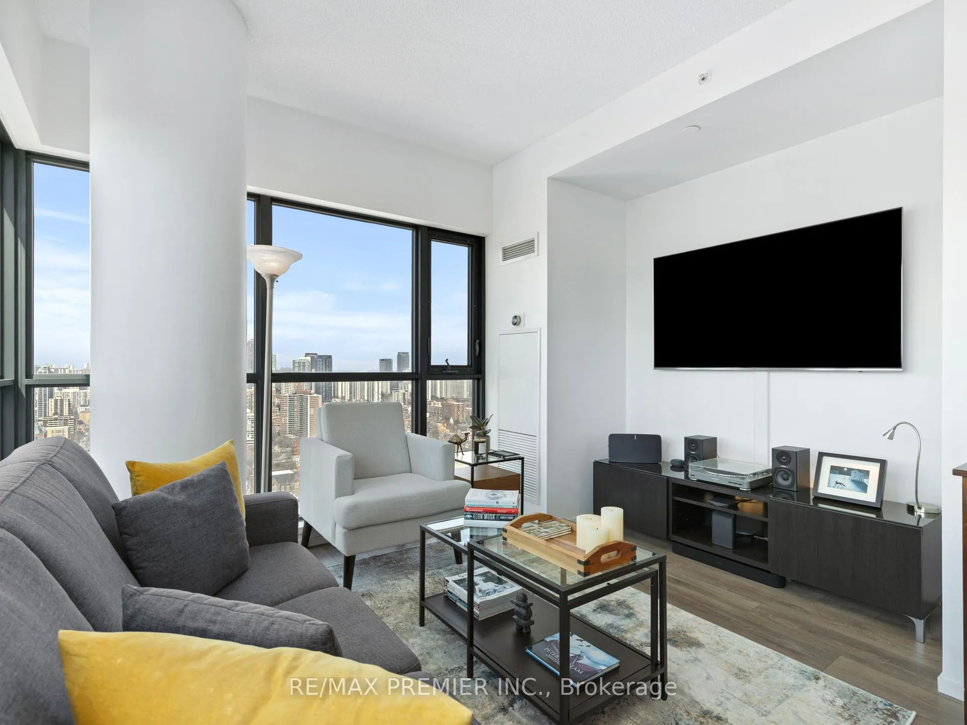 Photo 4 of Unit 3609, 159 Dundas Street E, Toronto, Church-Yonge Corridor — HOMEH