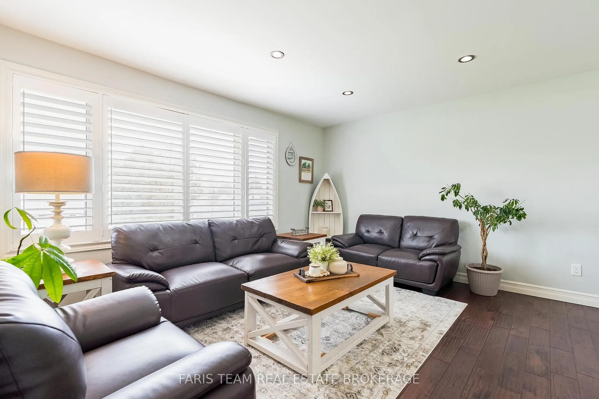 Photo 16 of 201 Christopher Street, Clearview, Stayner — HOMEH
