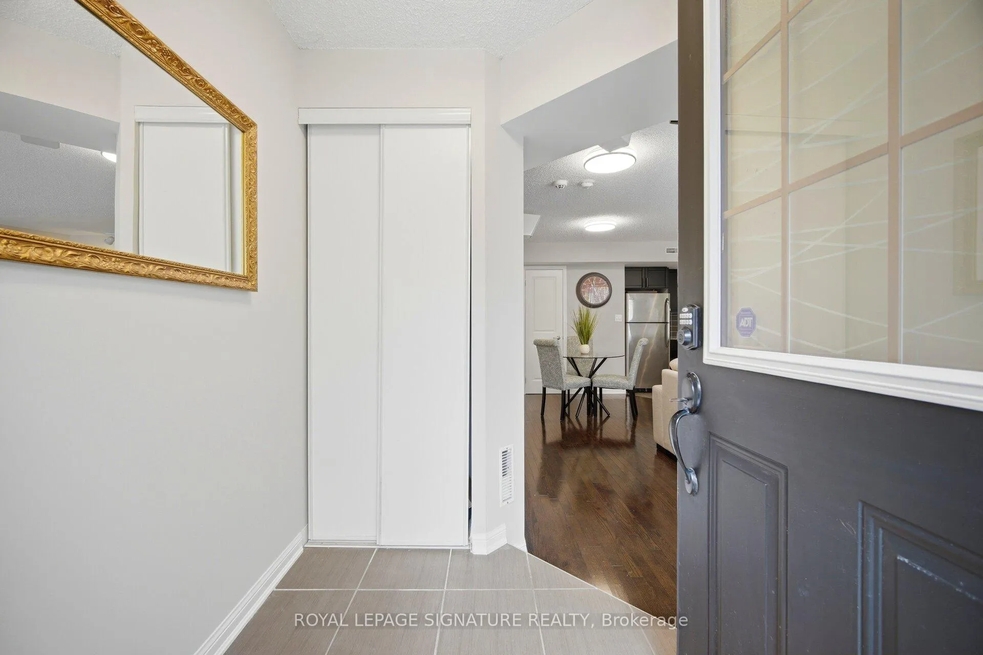 Photo 3 of Unit 162, 8 Foundry Avenue, Toronto, Dovercourt-Wallace Emerson-Junction — HOMEH