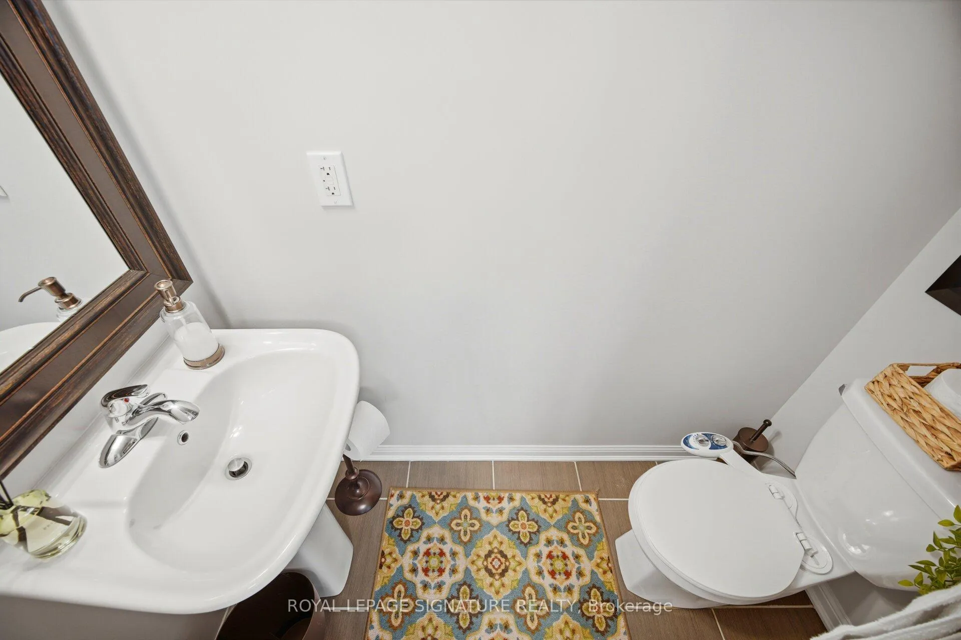 Photo 16 of Unit 162, 8 Foundry Avenue, Toronto, Dovercourt-Wallace Emerson-Junction — HOMEH