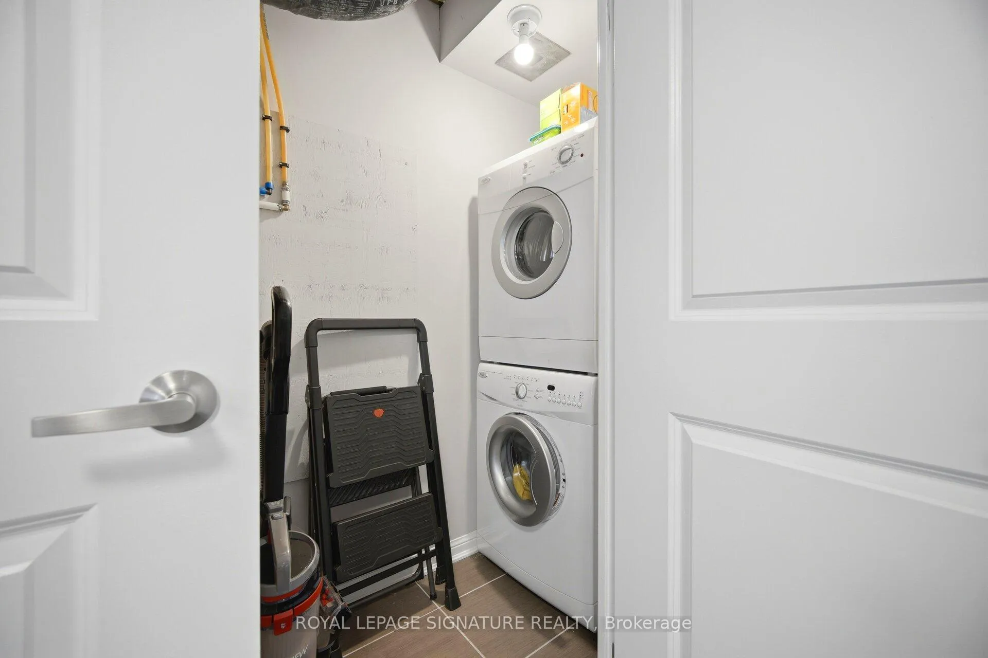 Photo 17 of Unit 162, 8 Foundry Avenue, Toronto, Dovercourt-Wallace Emerson-Junction — HOMEH