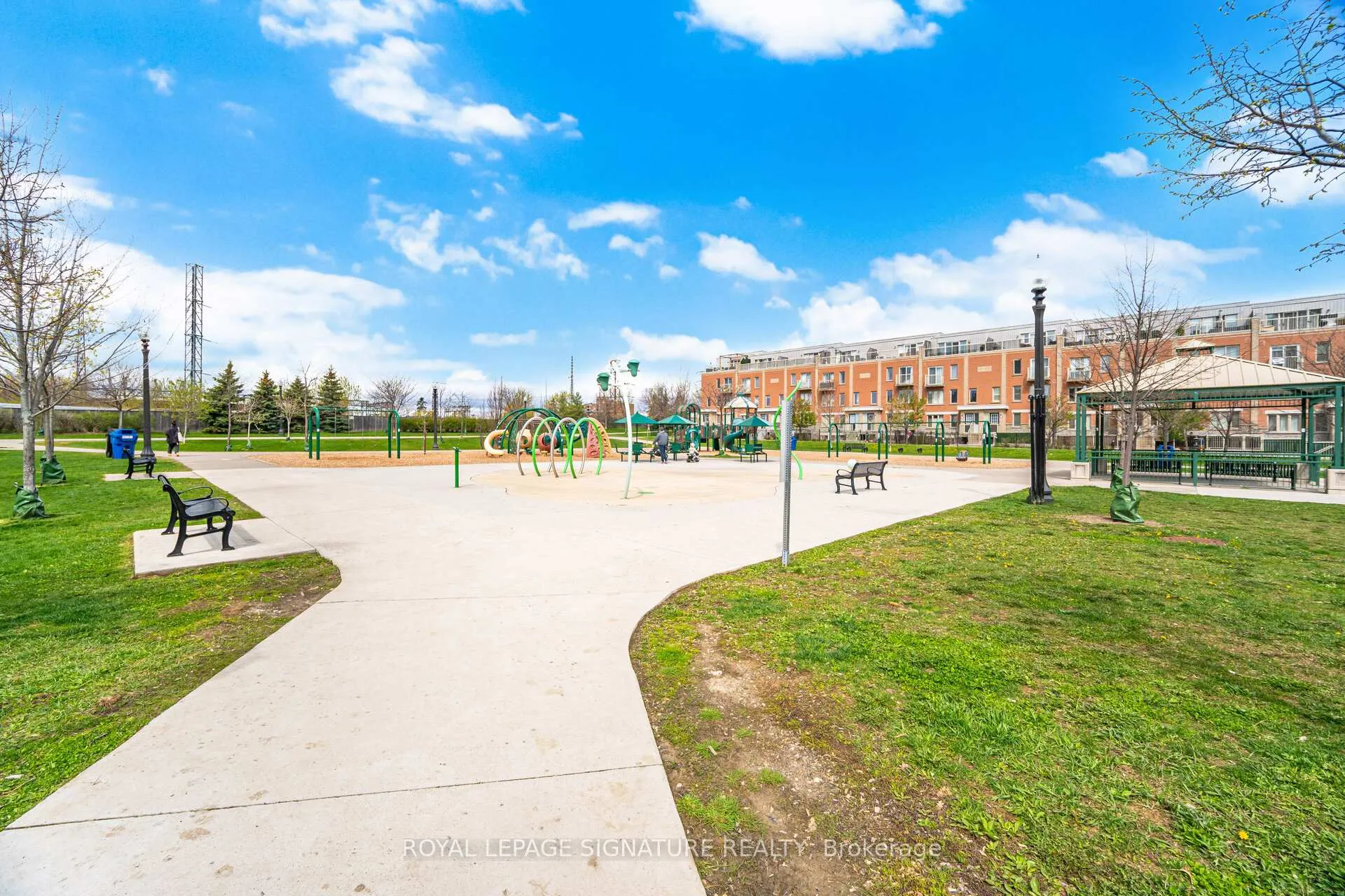 Photo 35 of Unit 162, 8 Foundry Avenue, Toronto, Dovercourt-Wallace Emerson-Junction — HOMEH