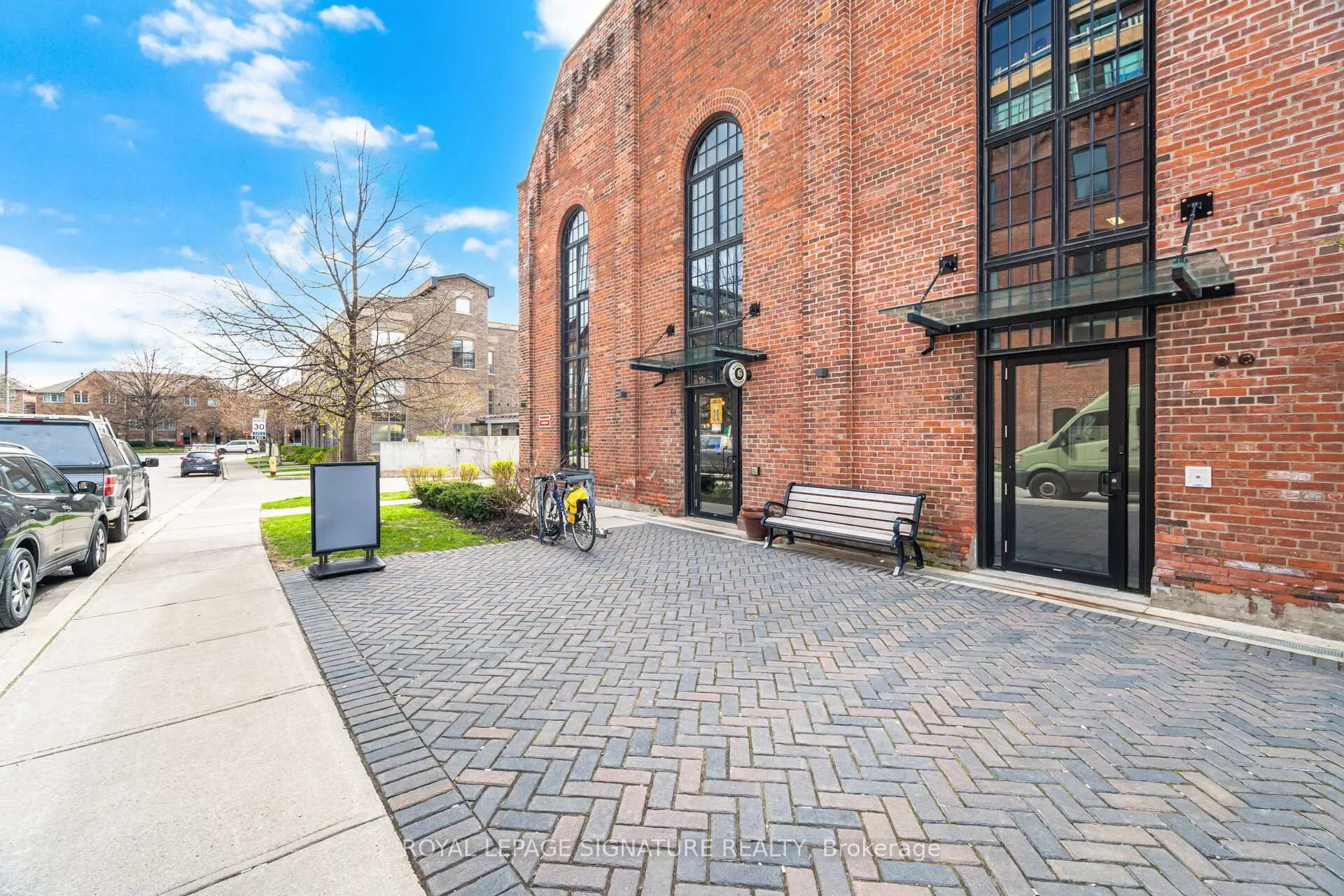 Photo 39 of Unit 162, 8 Foundry Avenue, Toronto, Dovercourt-Wallace Emerson-Junction — HOMEH