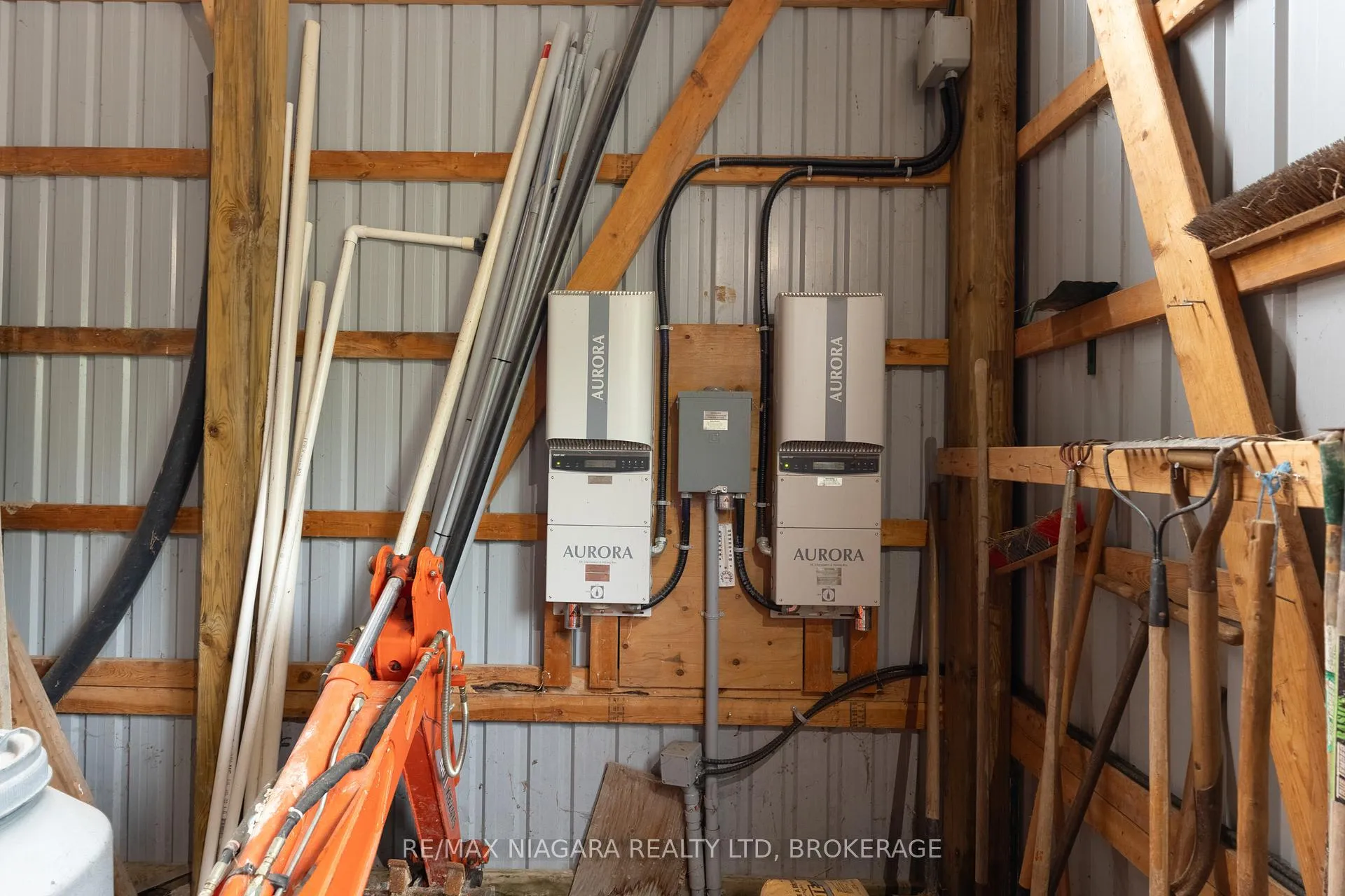 Photo 17 of 8001 Netherby Road, Niagara Falls, Schisler — HOMEH