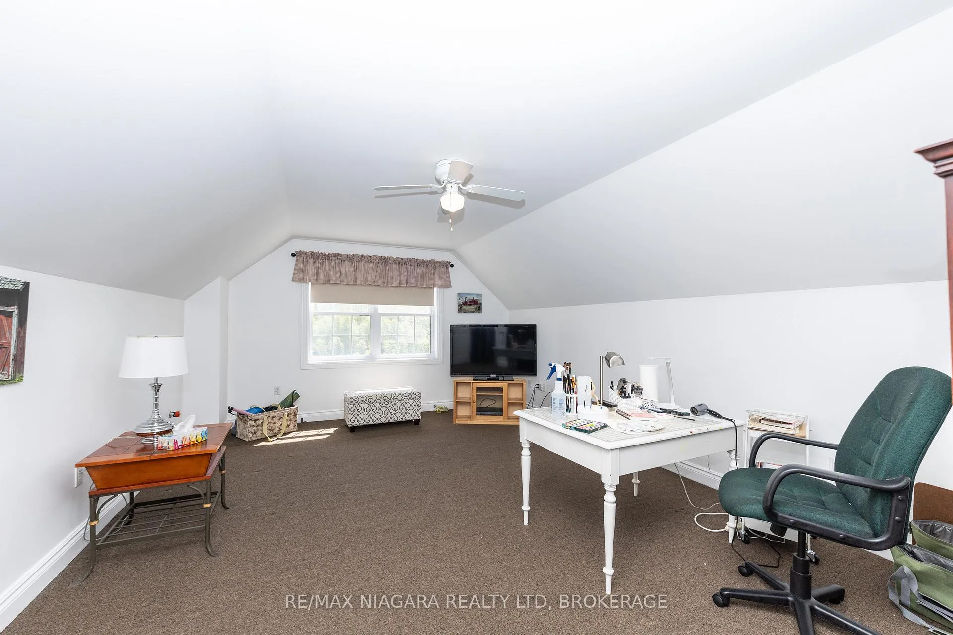 Photo 46 of 8001 Netherby Road, Niagara Falls, Schisler — HOMEH