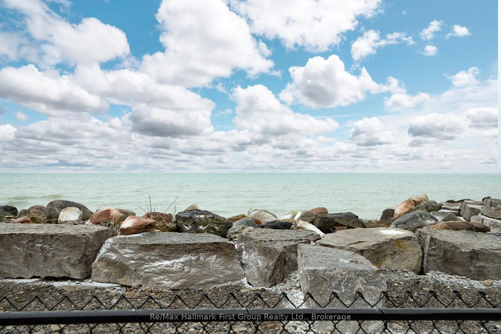 Photo 31 of 44 Greenway Circle, Brighton, Rural Brighton — HOMEH