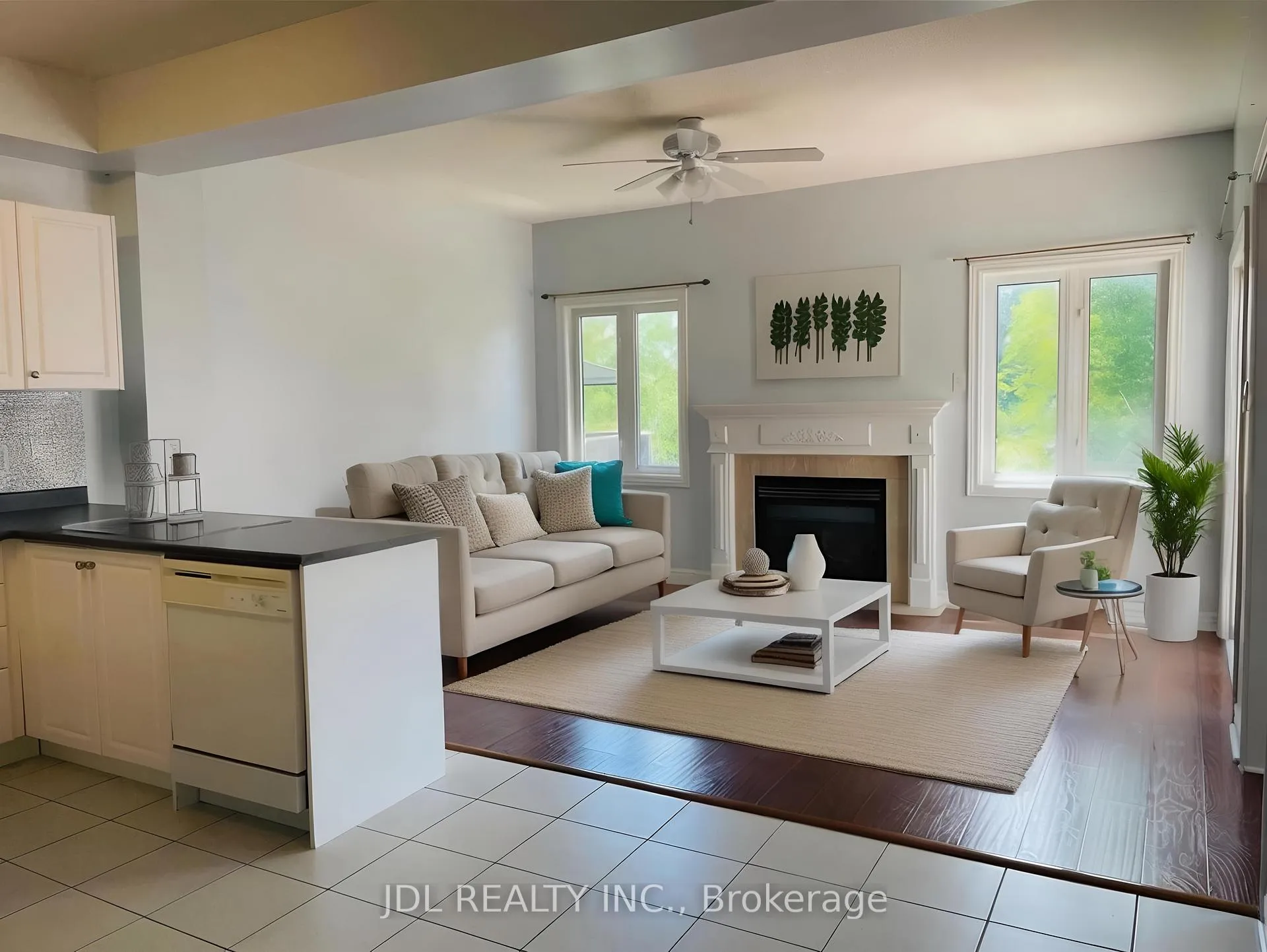 Photo 6 of Unit Upper, 45 Laurelbank Crescent, Georgina, Keswick South — HOMEH