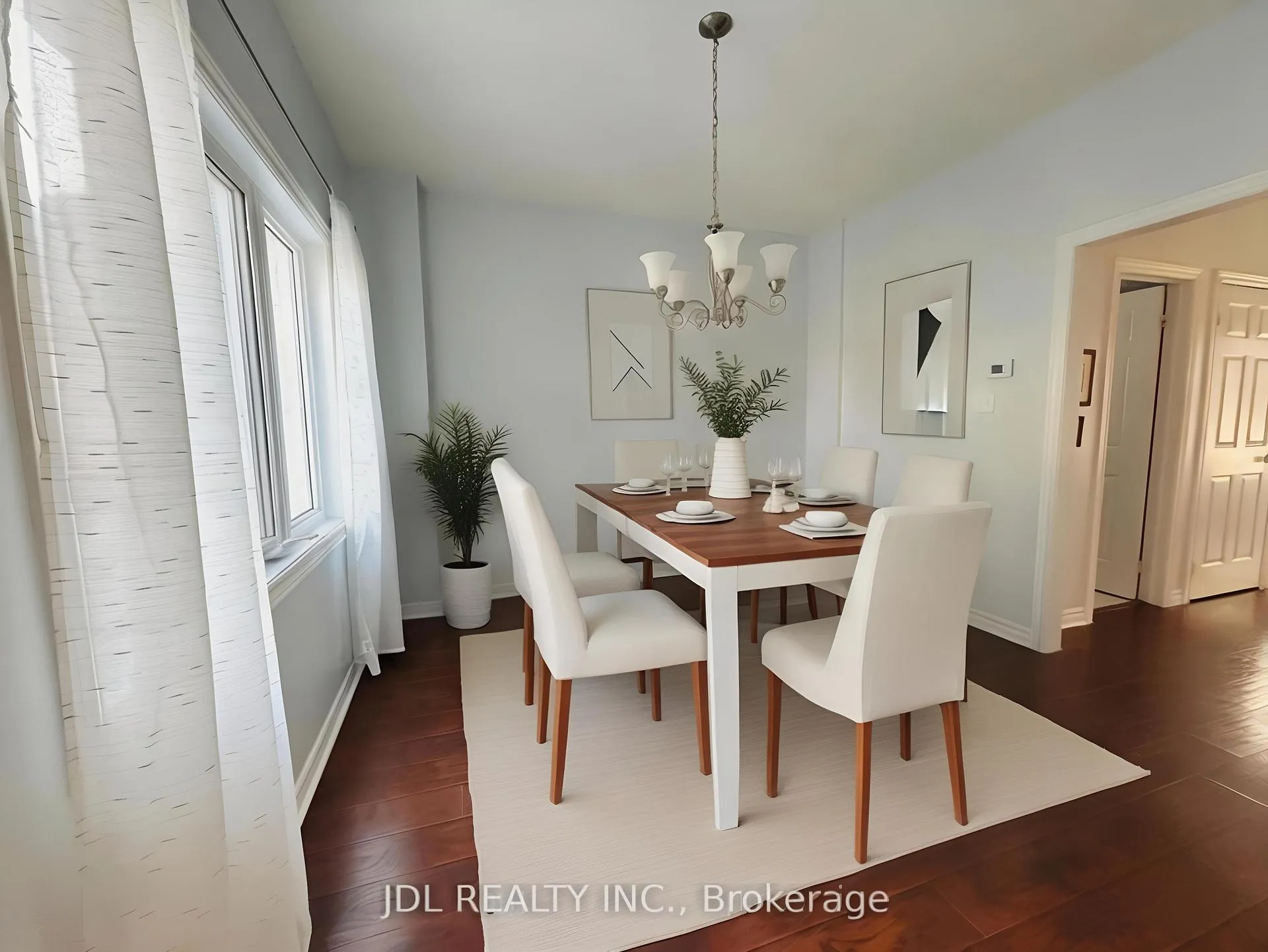 Photo 7 of Unit Upper, 45 Laurelbank Crescent, Georgina, Keswick South — HOMEH