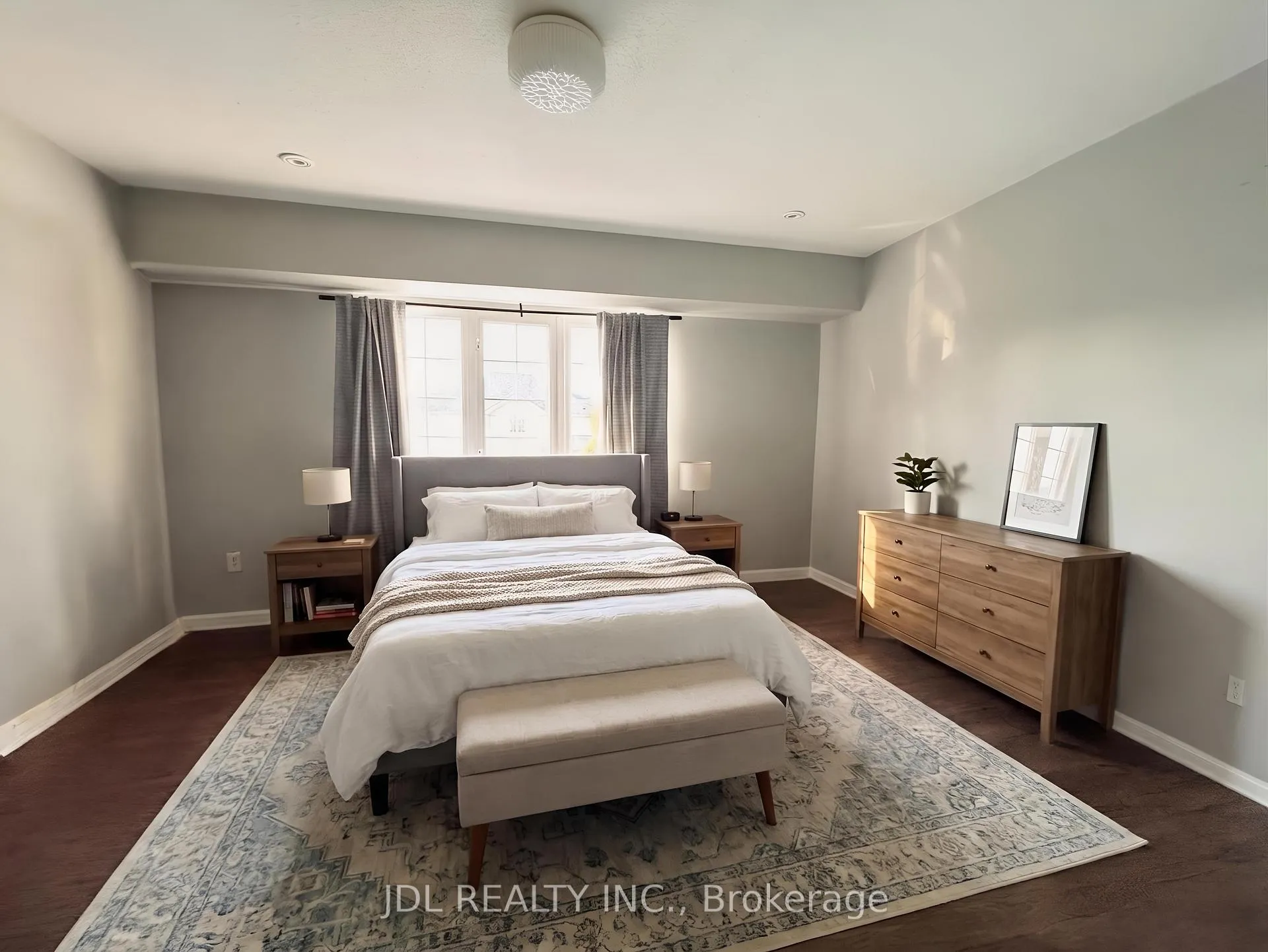 Photo 12 of Unit Upper, 45 Laurelbank Crescent, Georgina, Keswick South — HOMEH