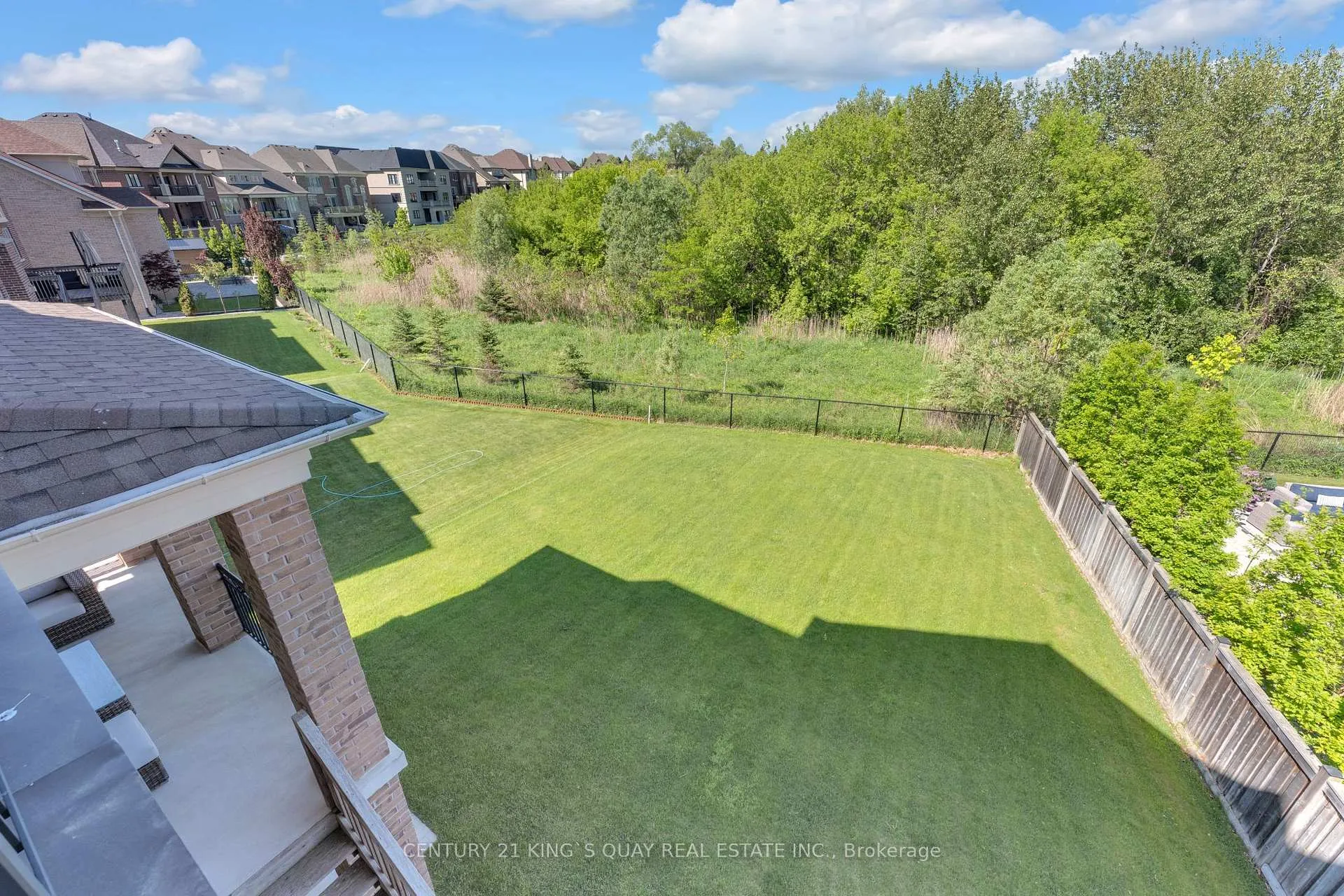Photo 52 of Unit 32, 32 Hogan Court, King, King City — HOMEH