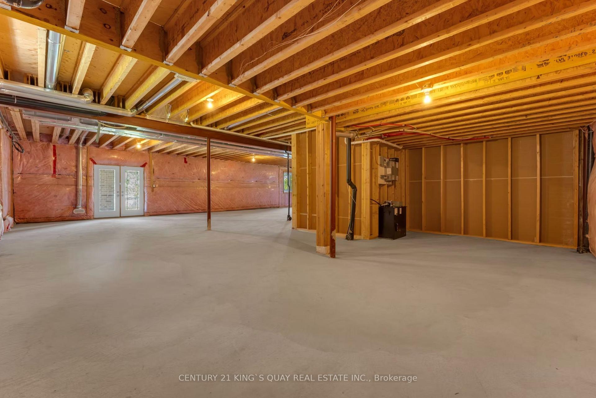 Photo 28 of Unit 32, 32 Hogan Court, King, King City — HOMEH