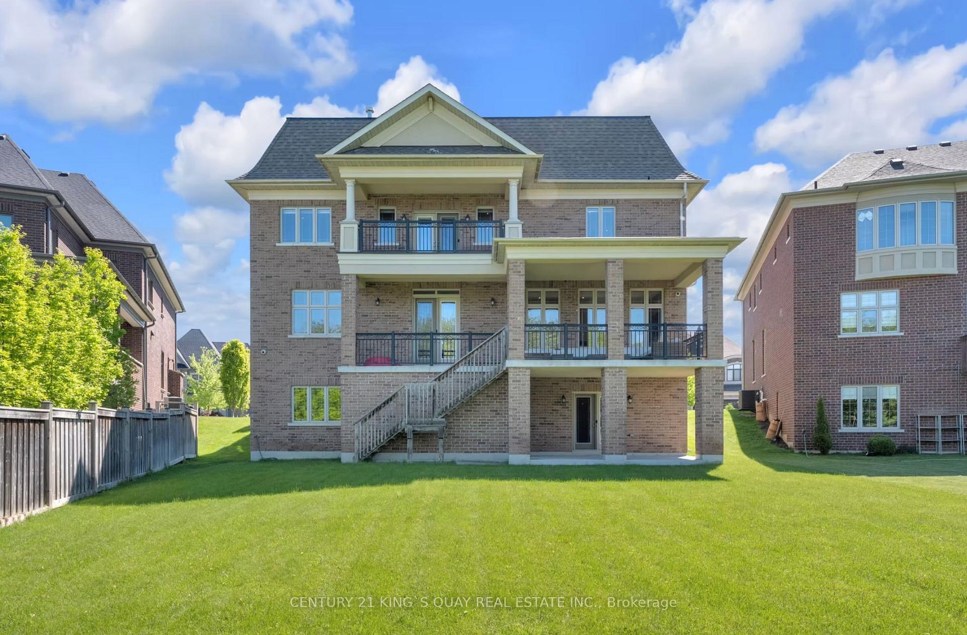 Photo 31 of Unit 32, 32 Hogan Court, King, King City — HOMEH