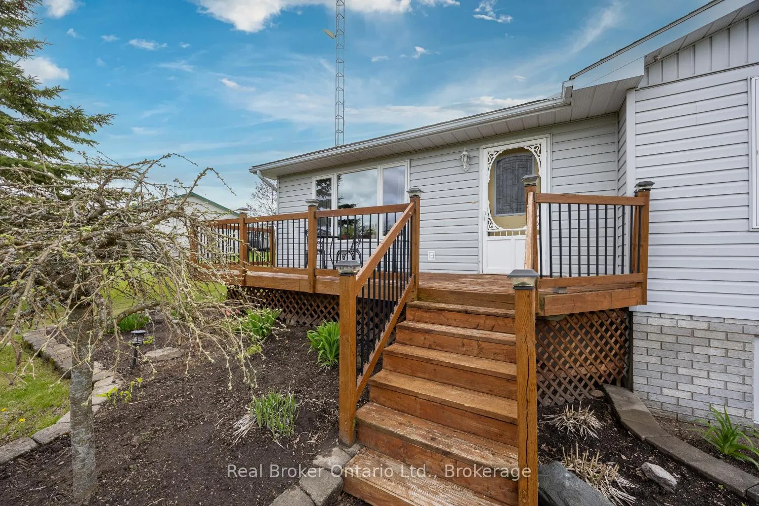 Photo 5 of 71 Morgan Road, Belleville, Thurlow Ward — HOMEH