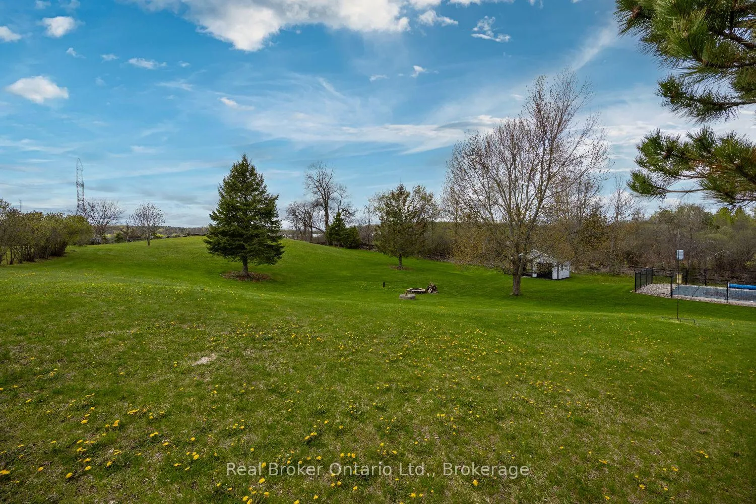 Photo 23 of 71 Morgan Road, Belleville, Thurlow Ward — HOMEH