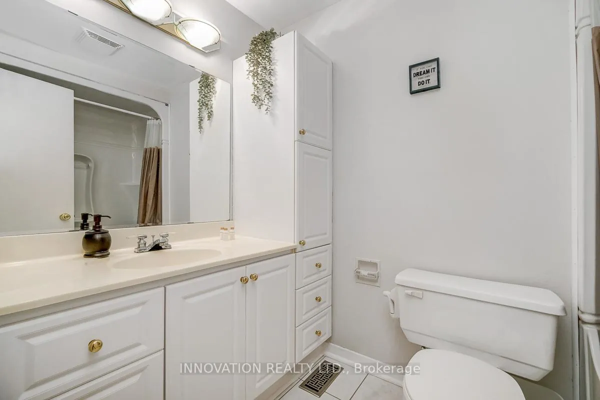 Photo 22 of 2113 Stonehenge Crescent, Ottawa, Pineview — HOMEH