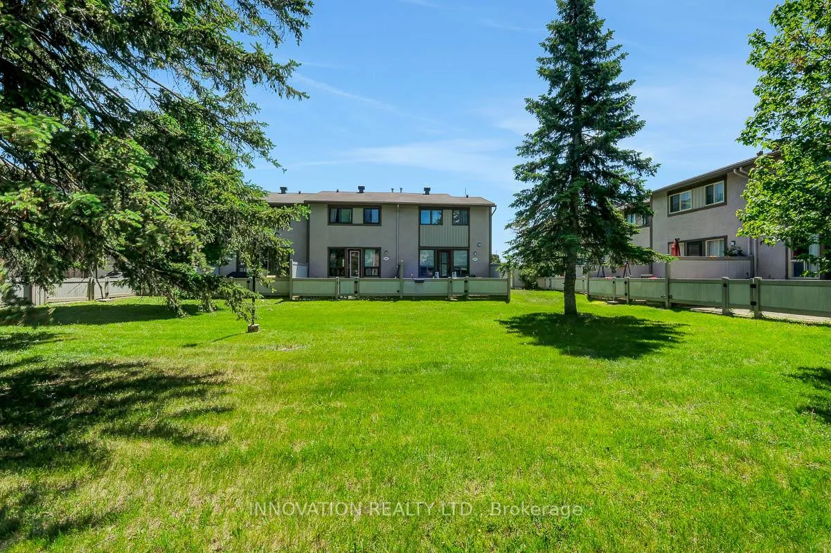 Photo 32 of 2113 Stonehenge Crescent, Ottawa, Pineview — HOMEH