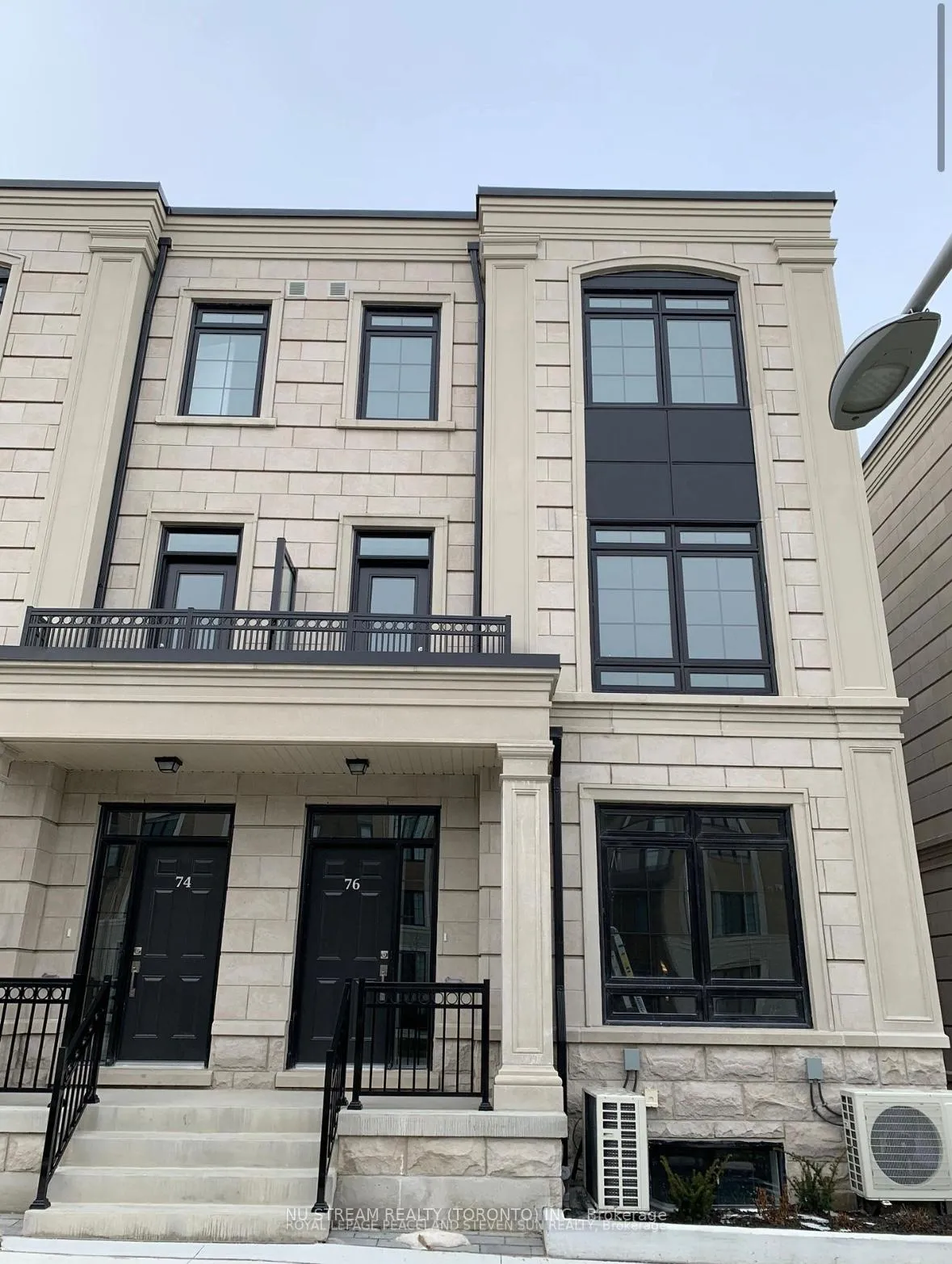 Photo 1 of 76 Village Parkway, Markham, Unionville — HOMEH