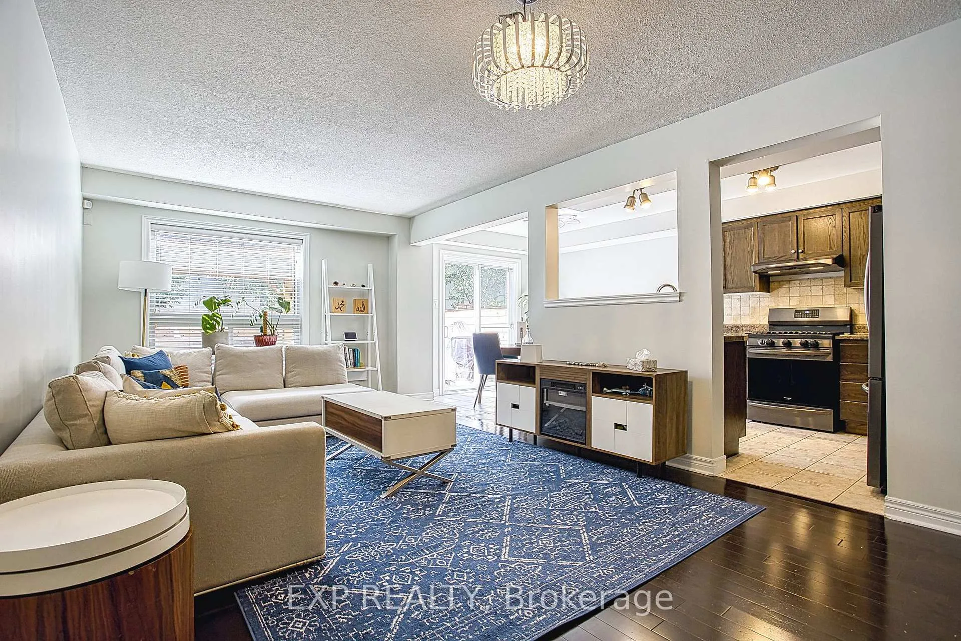 Photo 10 of Unit 2, 25 Ivybridge Drive, Hamilton, Lakeshore — HOMEH