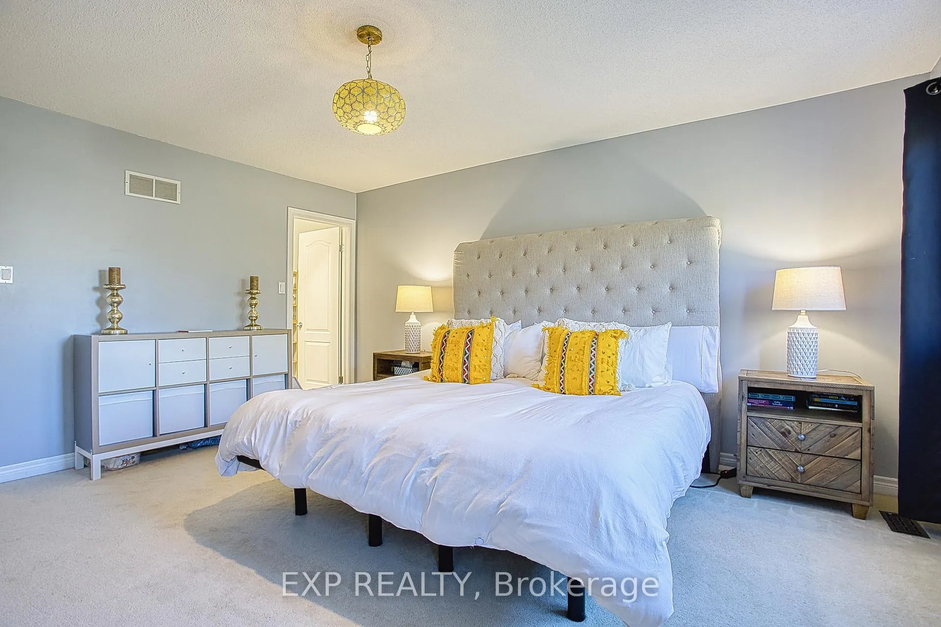Photo 20 of Unit 2, 25 Ivybridge Drive, Hamilton, Lakeshore — HOMEH