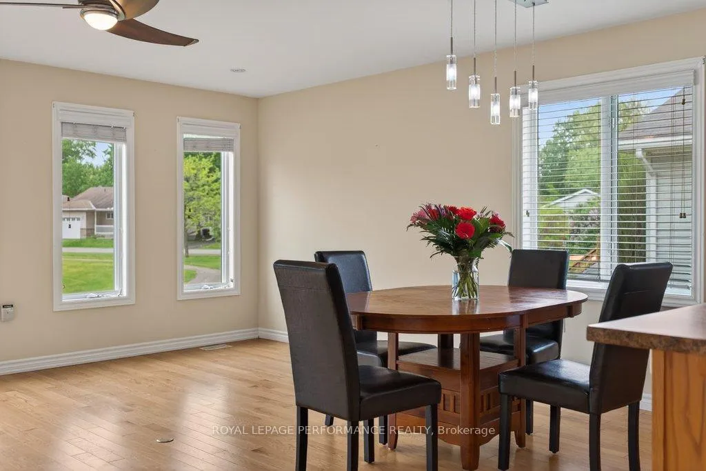 Photo 20 of 1008 Ada Barrington Private, Ottawa, Greely — HOMEH
