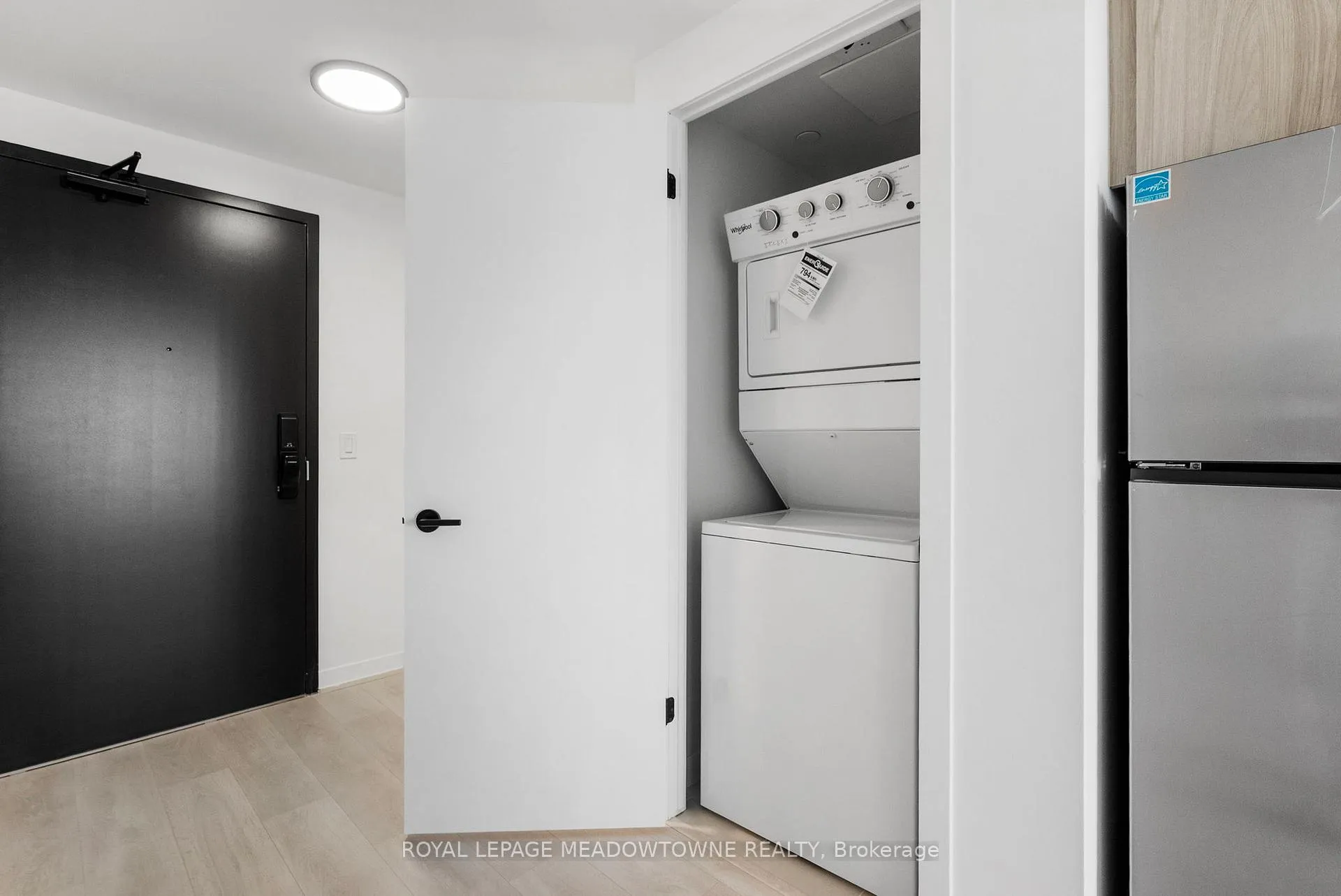 Photo 6 of Unit 1510D, 4878 Powers Common Boulevard, Burlington, Alton — HOMEH