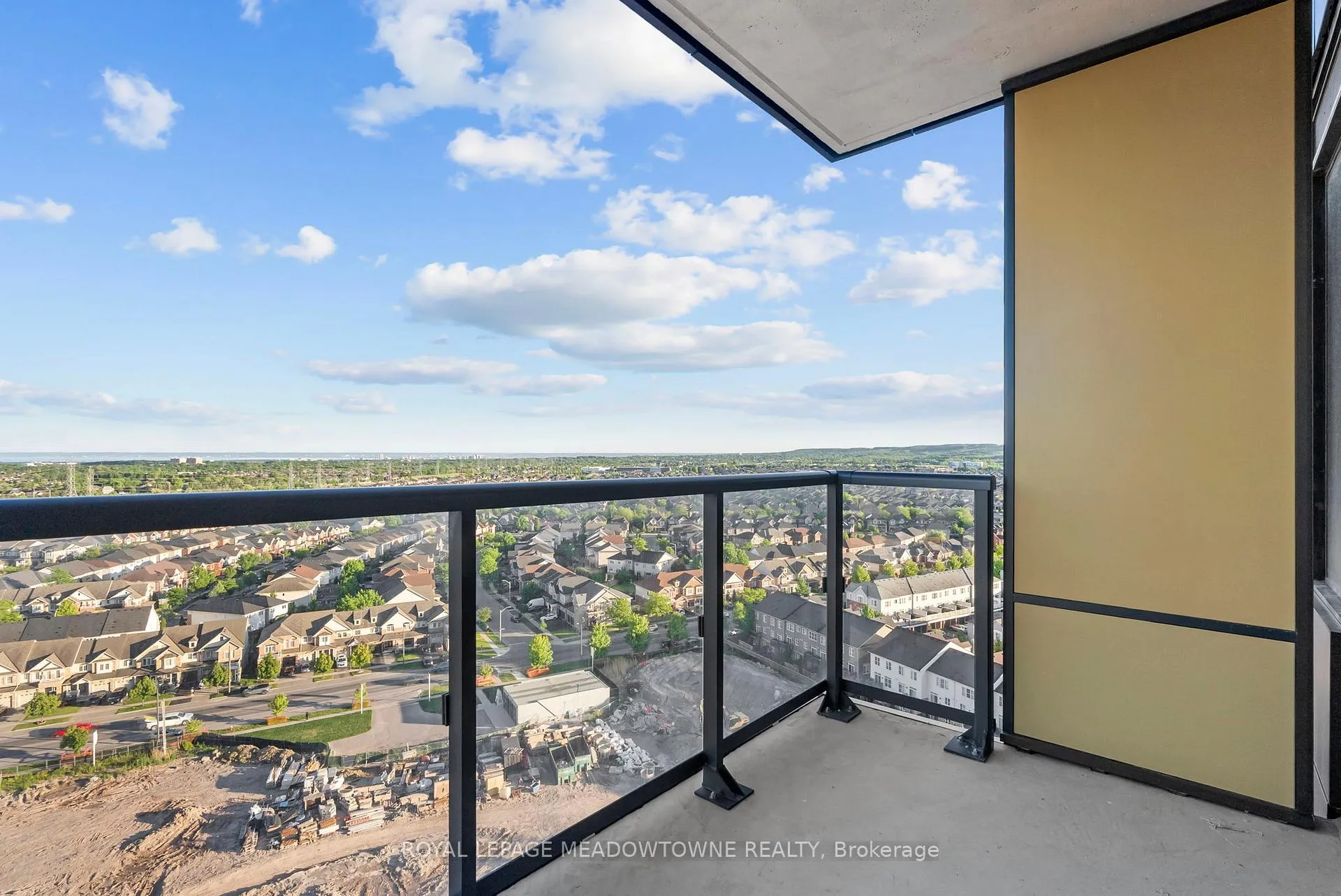 Photo 16 of Unit 1510D, 4878 Powers Common Boulevard, Burlington, Alton — HOMEH