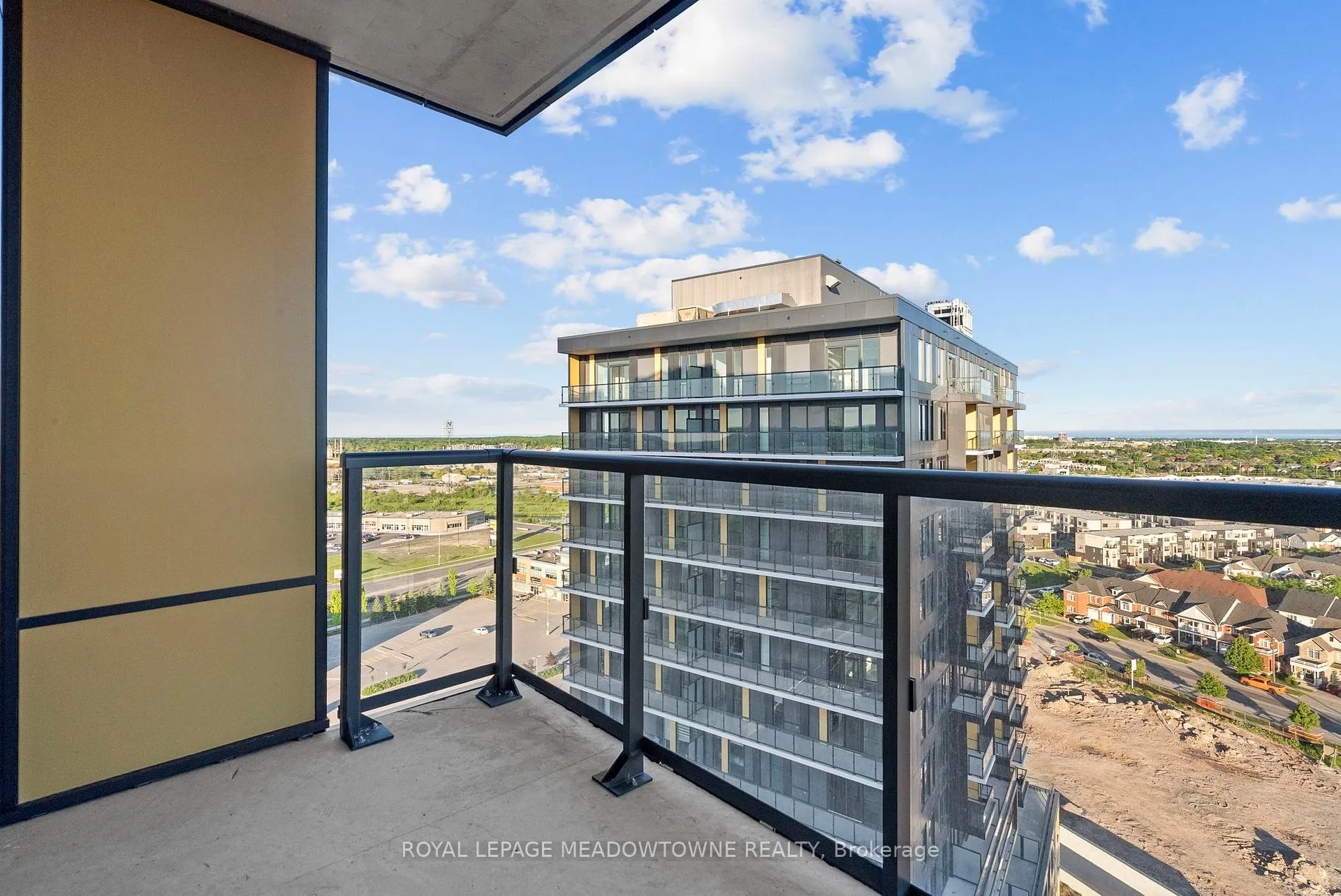 Photo 17 of Unit 1510D, 4878 Powers Common Boulevard, Burlington, Alton — HOMEH
