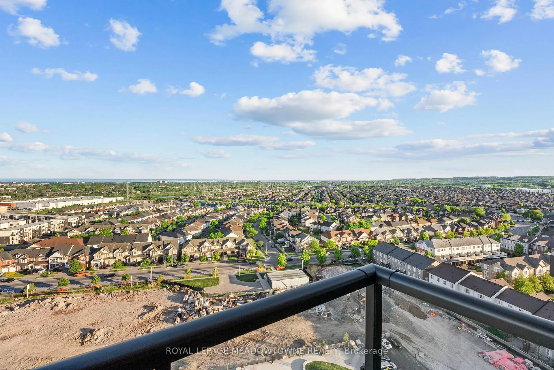 Photo 19 of Unit 1510D, 4878 Powers Common Boulevard, Burlington, Alton — HOMEH