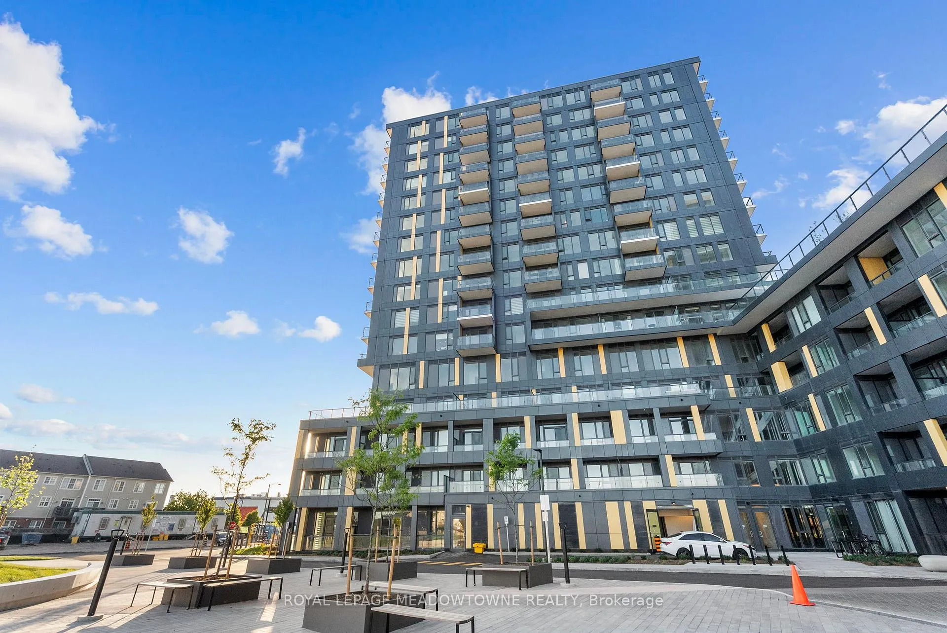 Photo 25 of Unit 1510D, 4878 Powers Common Boulevard, Burlington, Alton — HOMEH