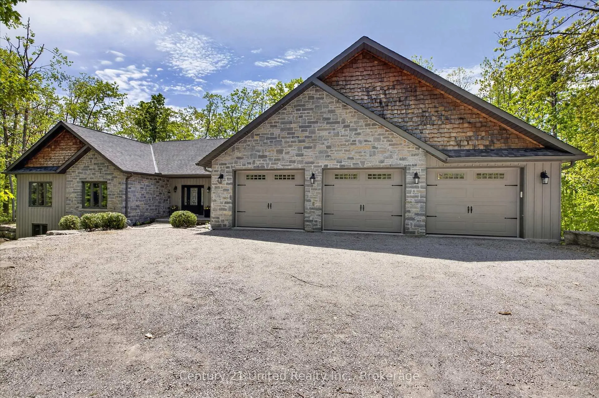Photo 1 of 54 Mitchell Crescent, Trent Lakes — HOMEH