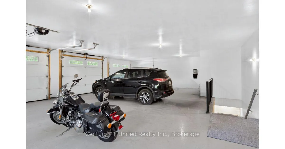 Photo 33 of 54 Mitchell Crescent, Trent Lakes — HOMEH