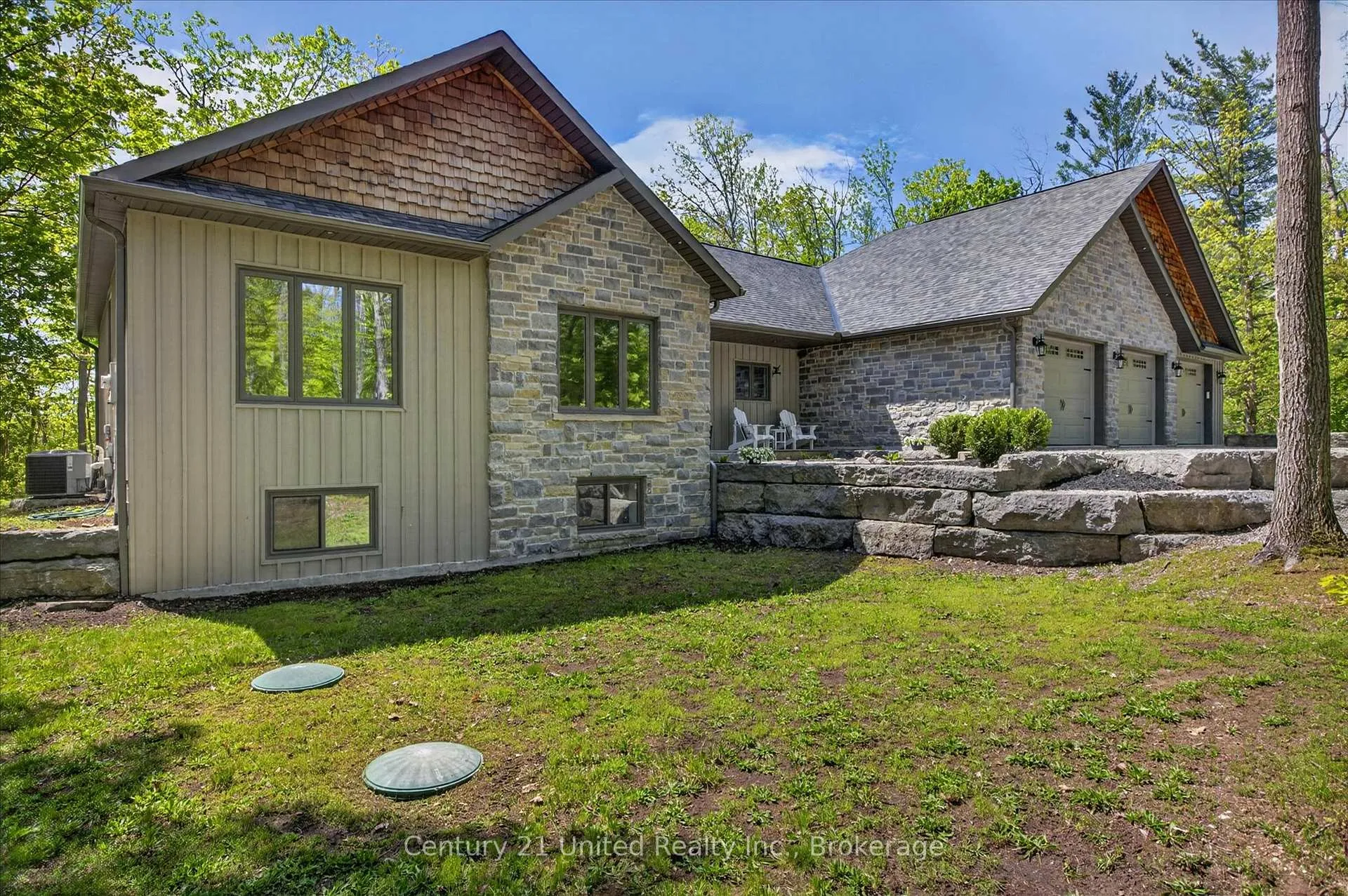 Photo 34 of 54 Mitchell Crescent, Trent Lakes — HOMEH