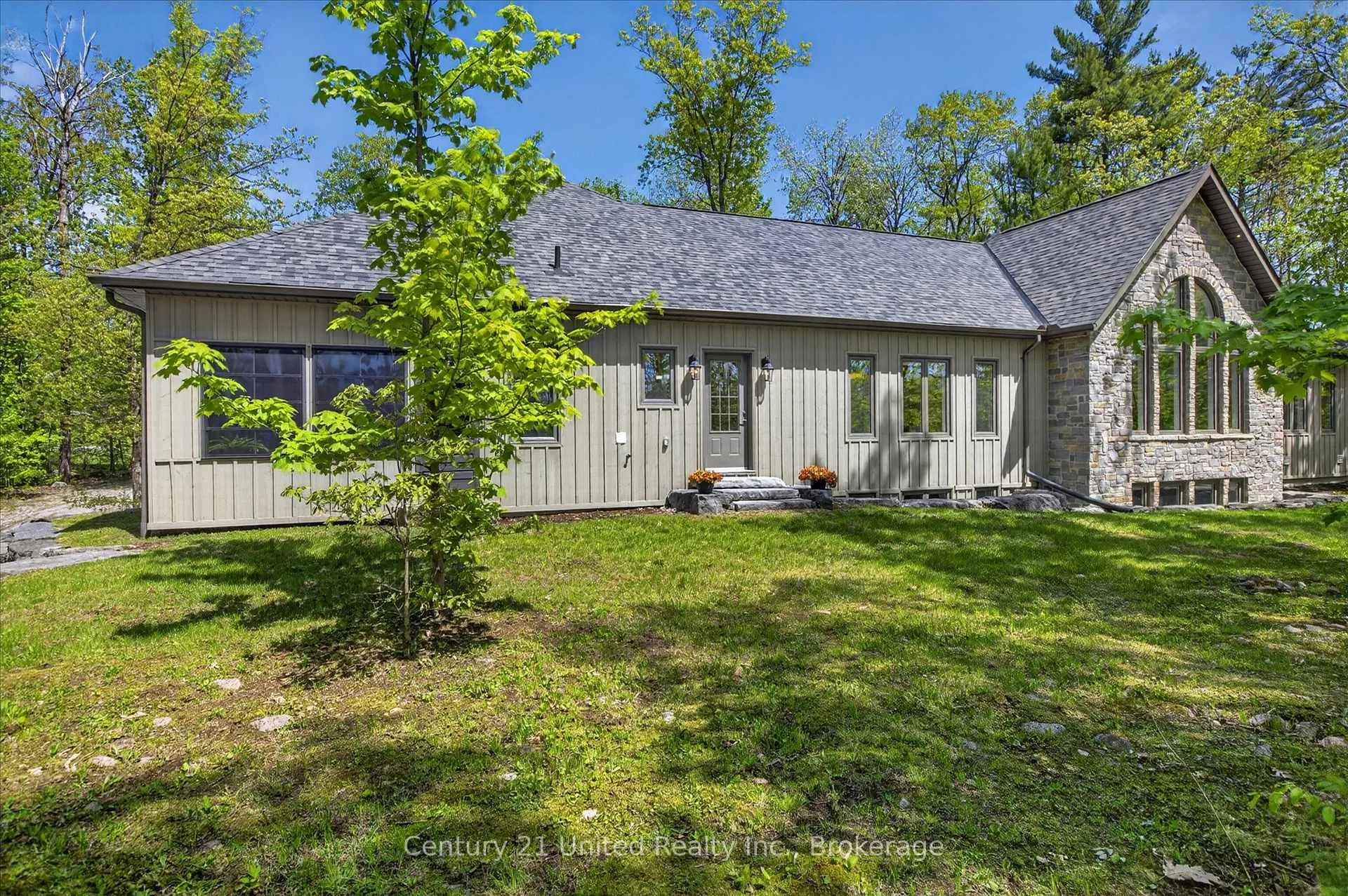 Photo 37 of 54 Mitchell Crescent, Trent Lakes — HOMEH