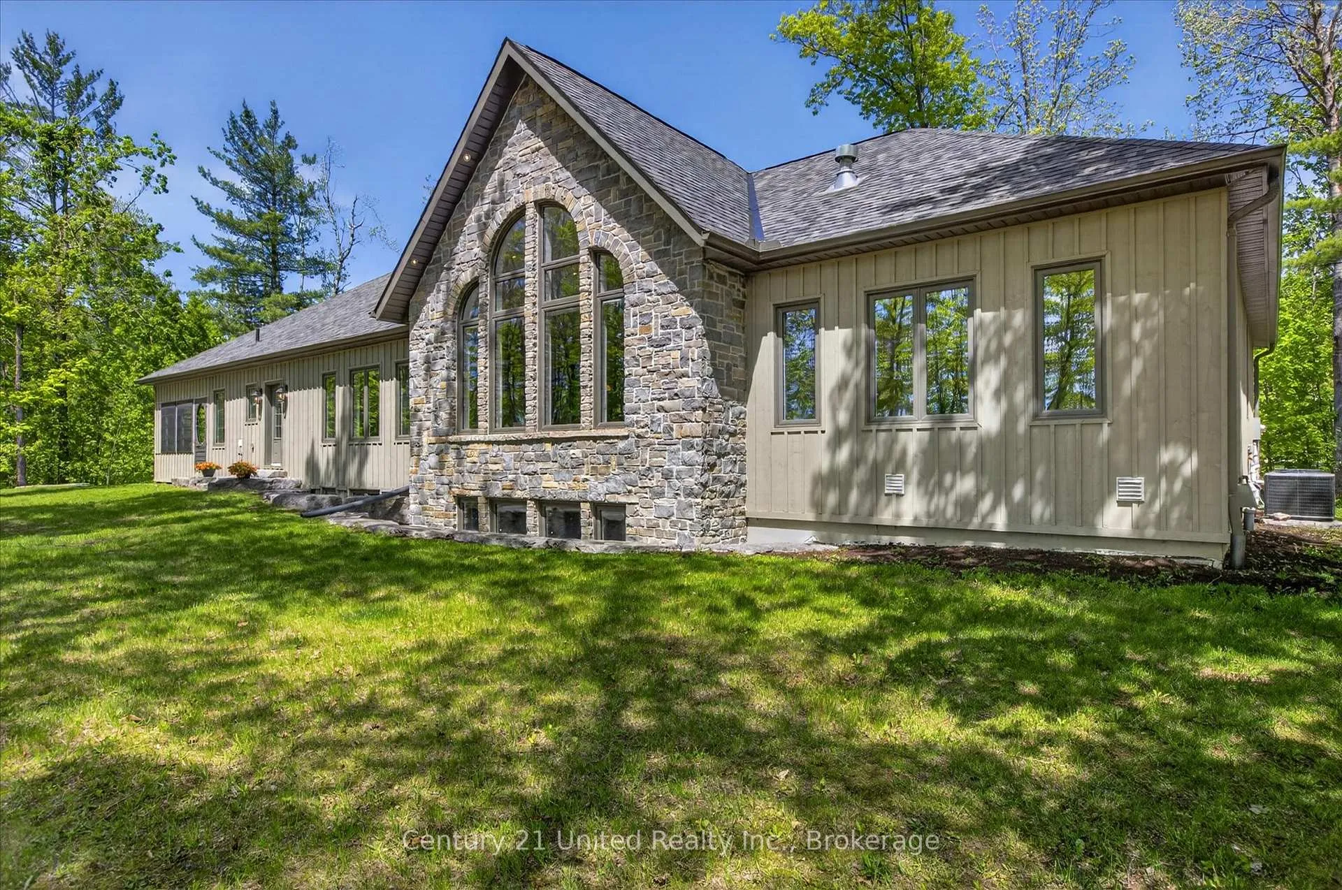Photo 38 of 54 Mitchell Crescent, Trent Lakes — HOMEH