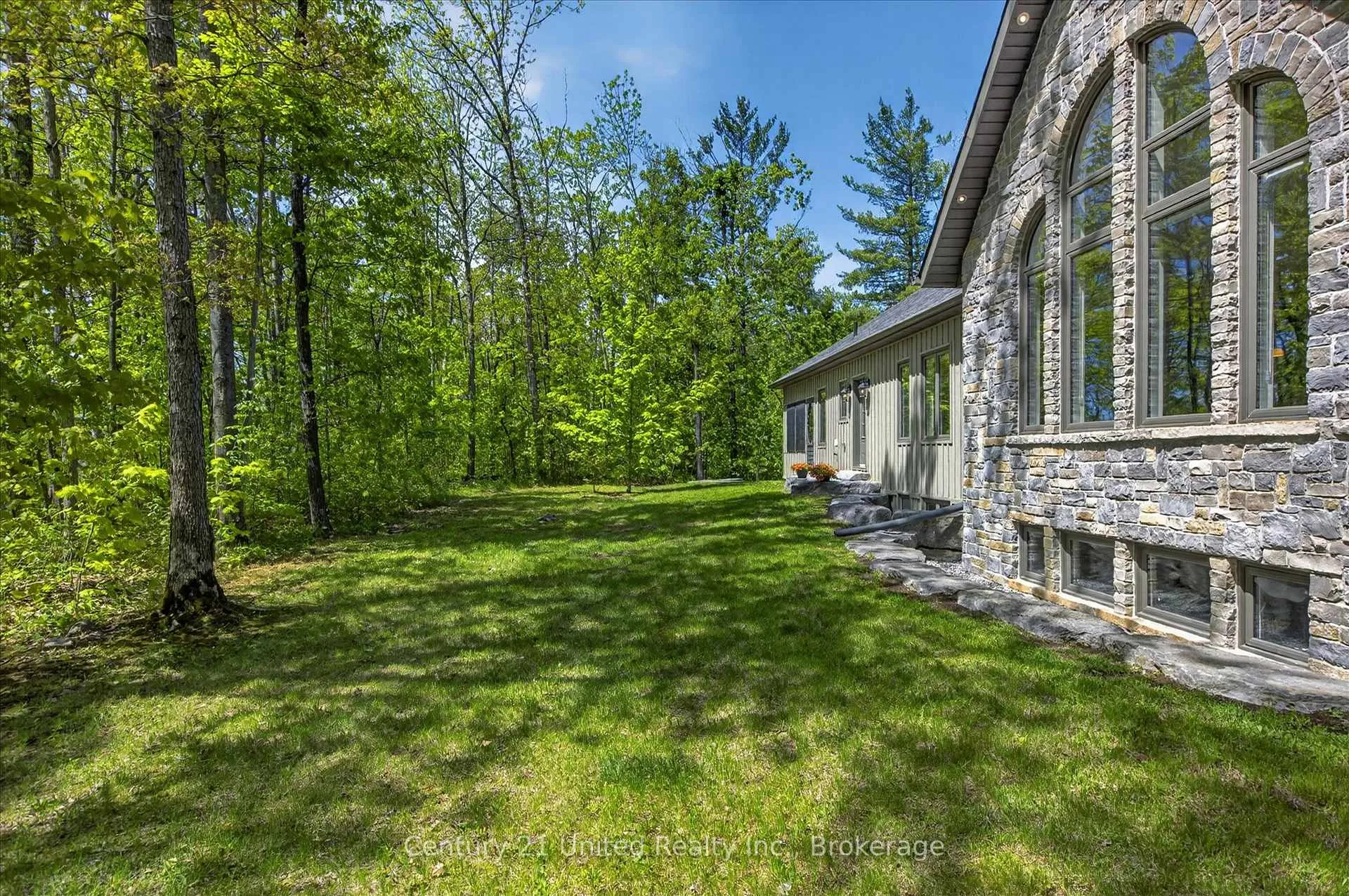 Photo 39 of 54 Mitchell Crescent, Trent Lakes — HOMEH
