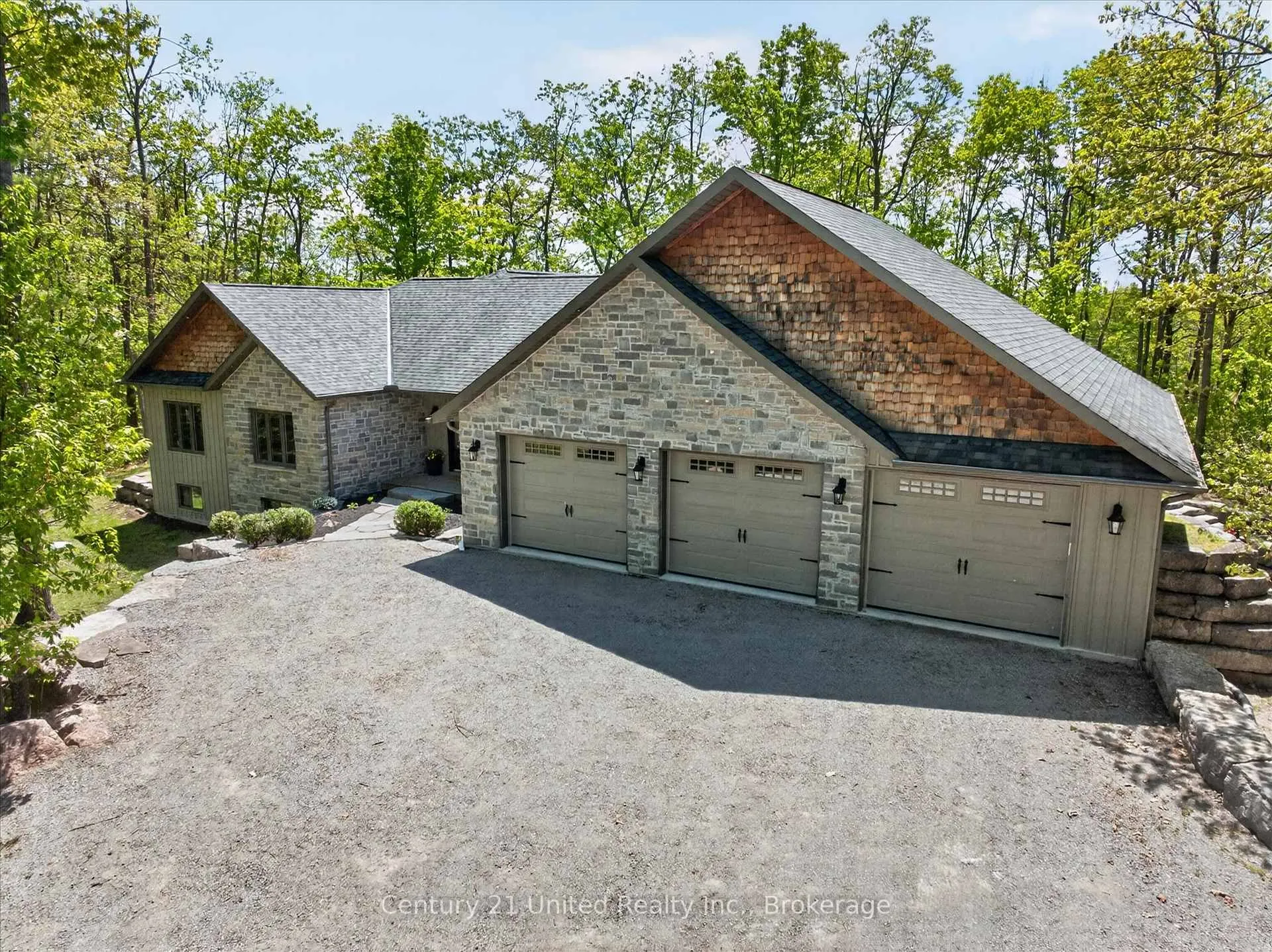 Photo 43 of 54 Mitchell Crescent, Trent Lakes — HOMEH