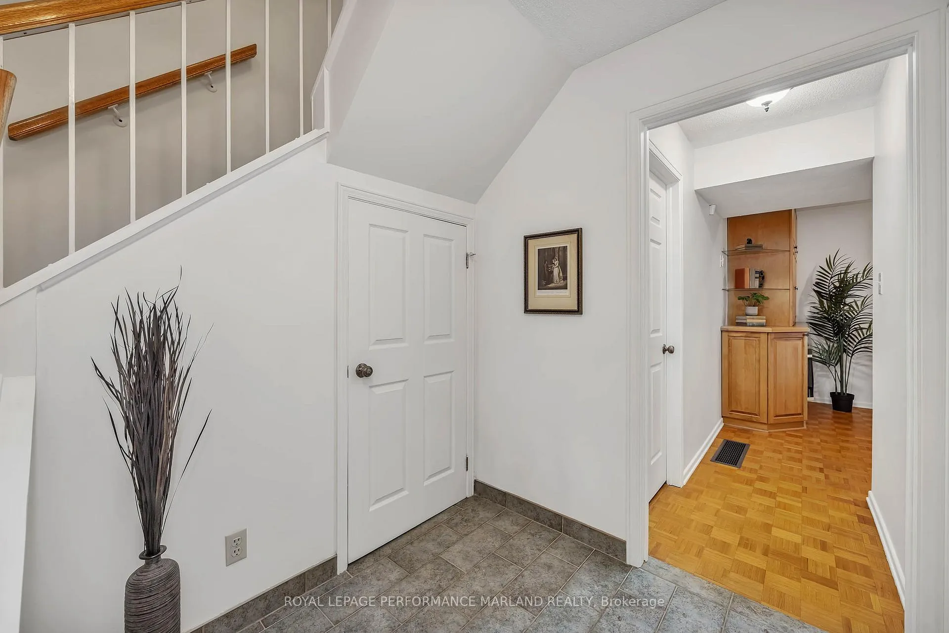 Photo 37 of 31 Aylen Avenue, Ottawa, Woodroffe — HOMEH